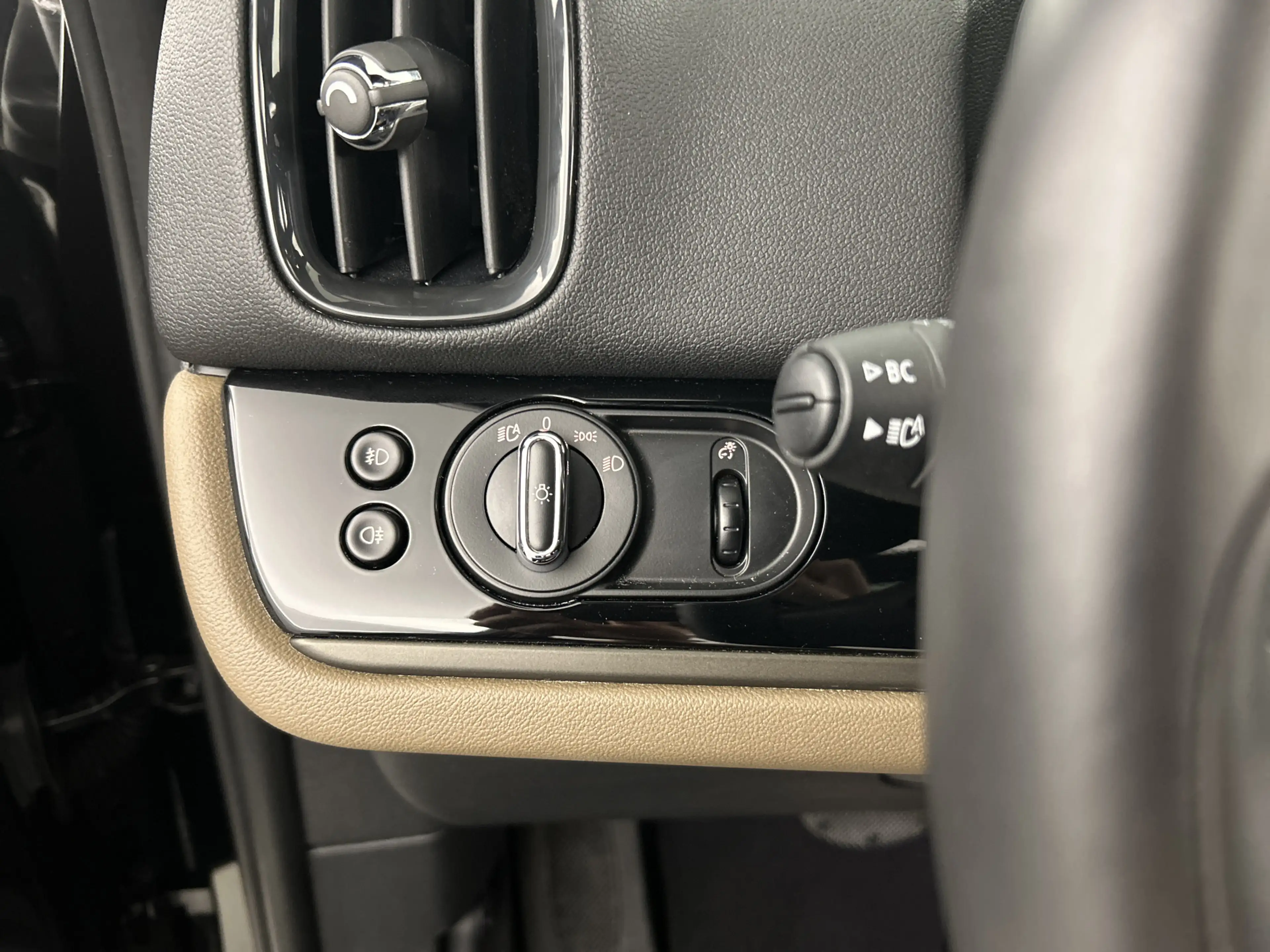 MINI Cooper Countryman 1.5 Aut. Longstone Black-Ed Pano-dak/Leder/Camera — photo 32