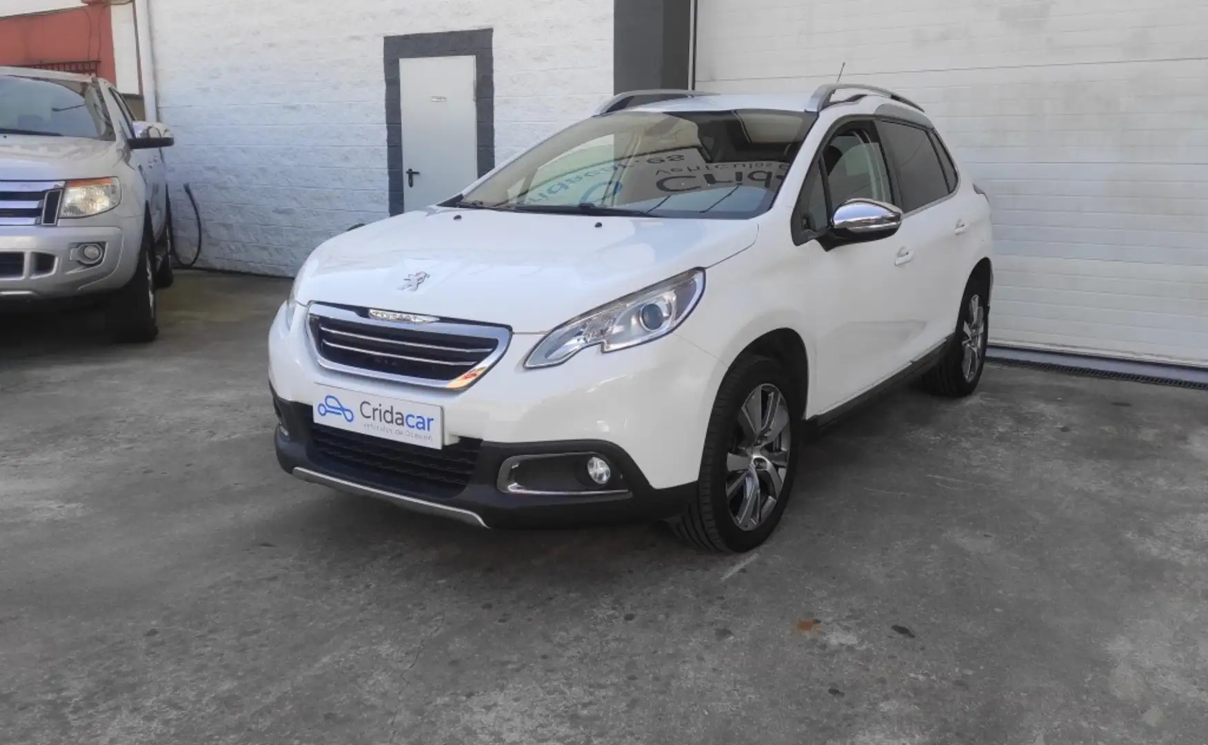 Peugeot 2008 1.6 BlueHDI S&S Allure 120 Blanc - 1