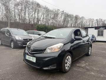 100 VVT-i Confort Pack prêt A Immat.GARANTI