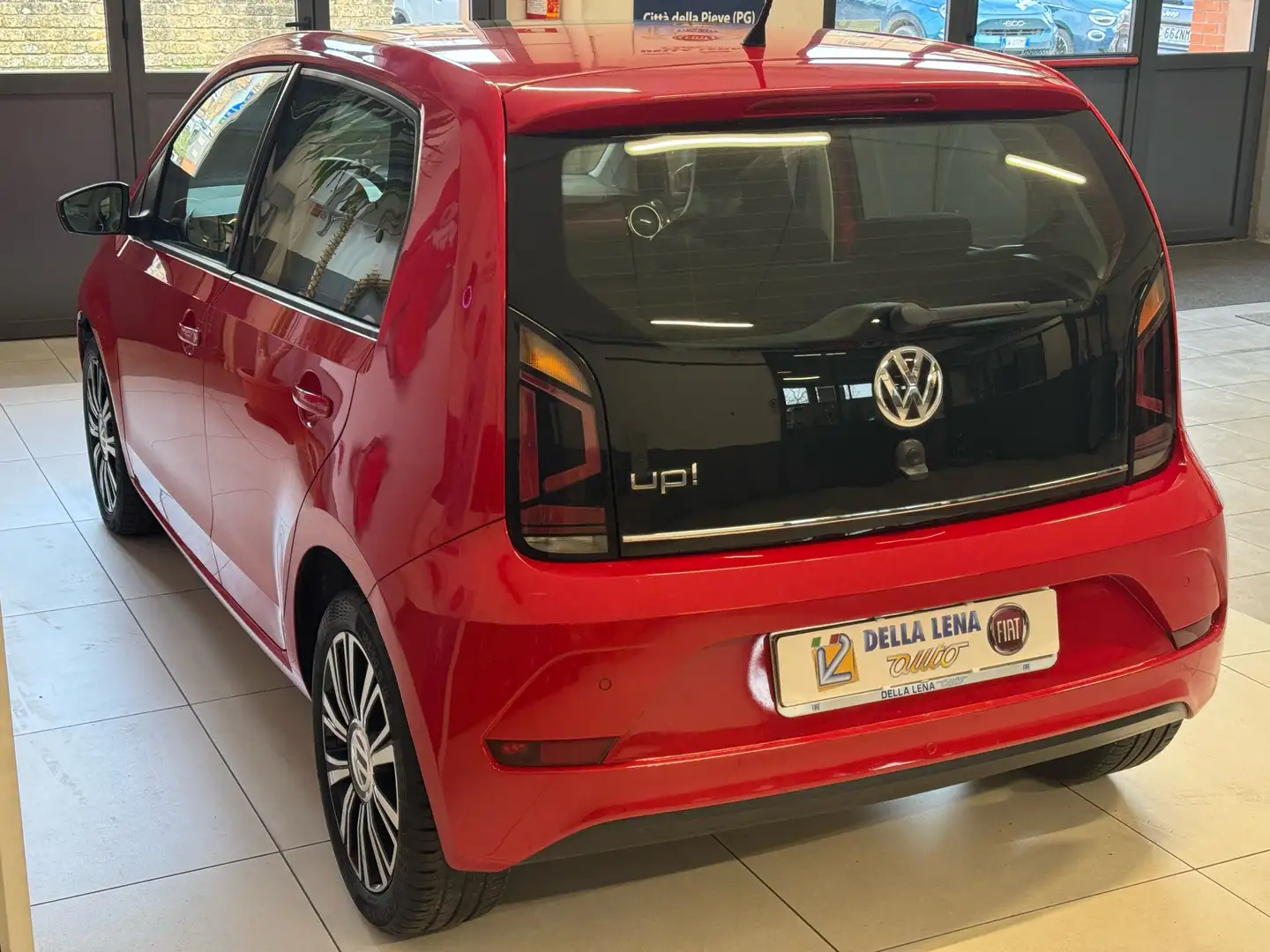 Volkswagen up! up! 5p 1.0 High 75cv asg Rosso - 2
