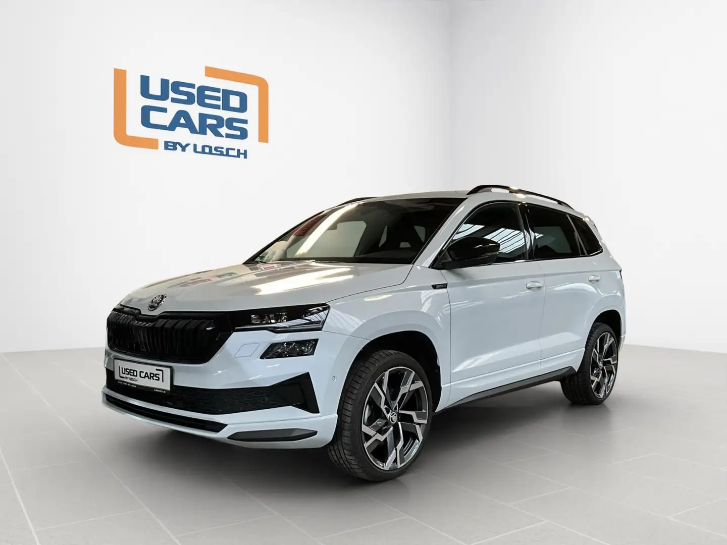 Skoda Karoq Sportline+DSG Weiß - 1