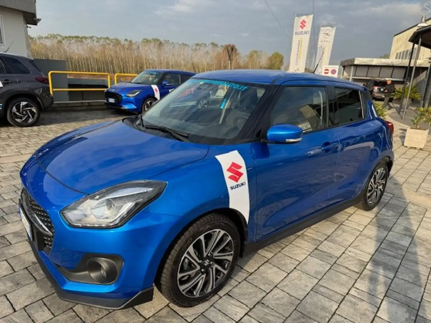 Suzuki Swift Swift VI 2020 1.2h Top 2wd Blu/Azzurro - 1