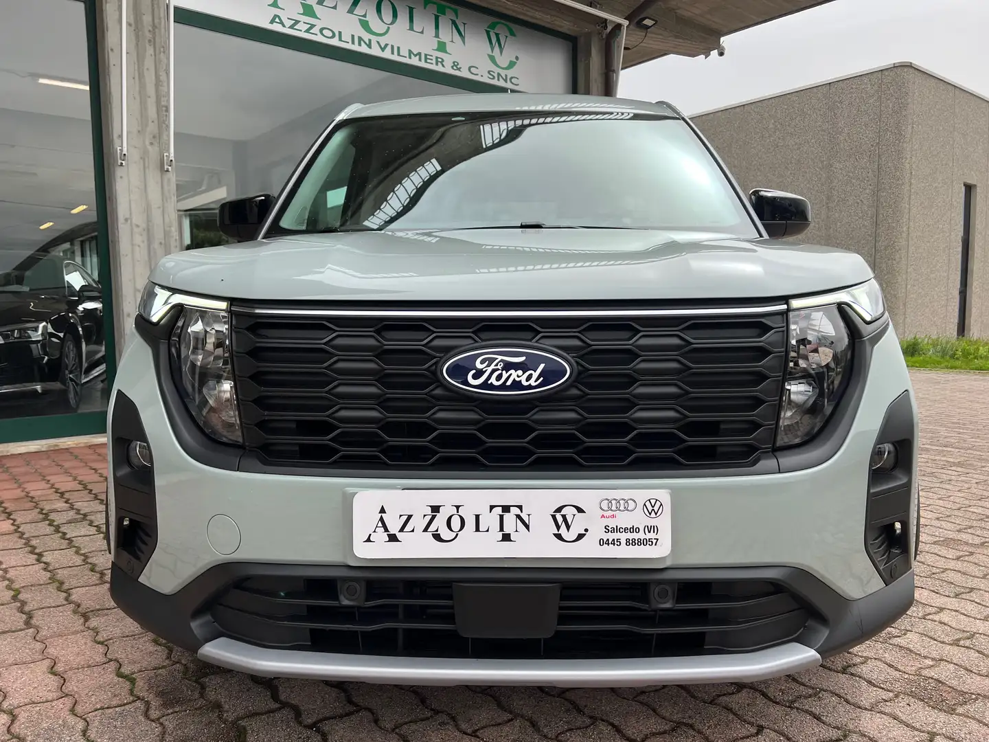 Ford Tourneo Courier 1.0 EcoBoost Powershift Active, Fulloptionals Grigio - 2