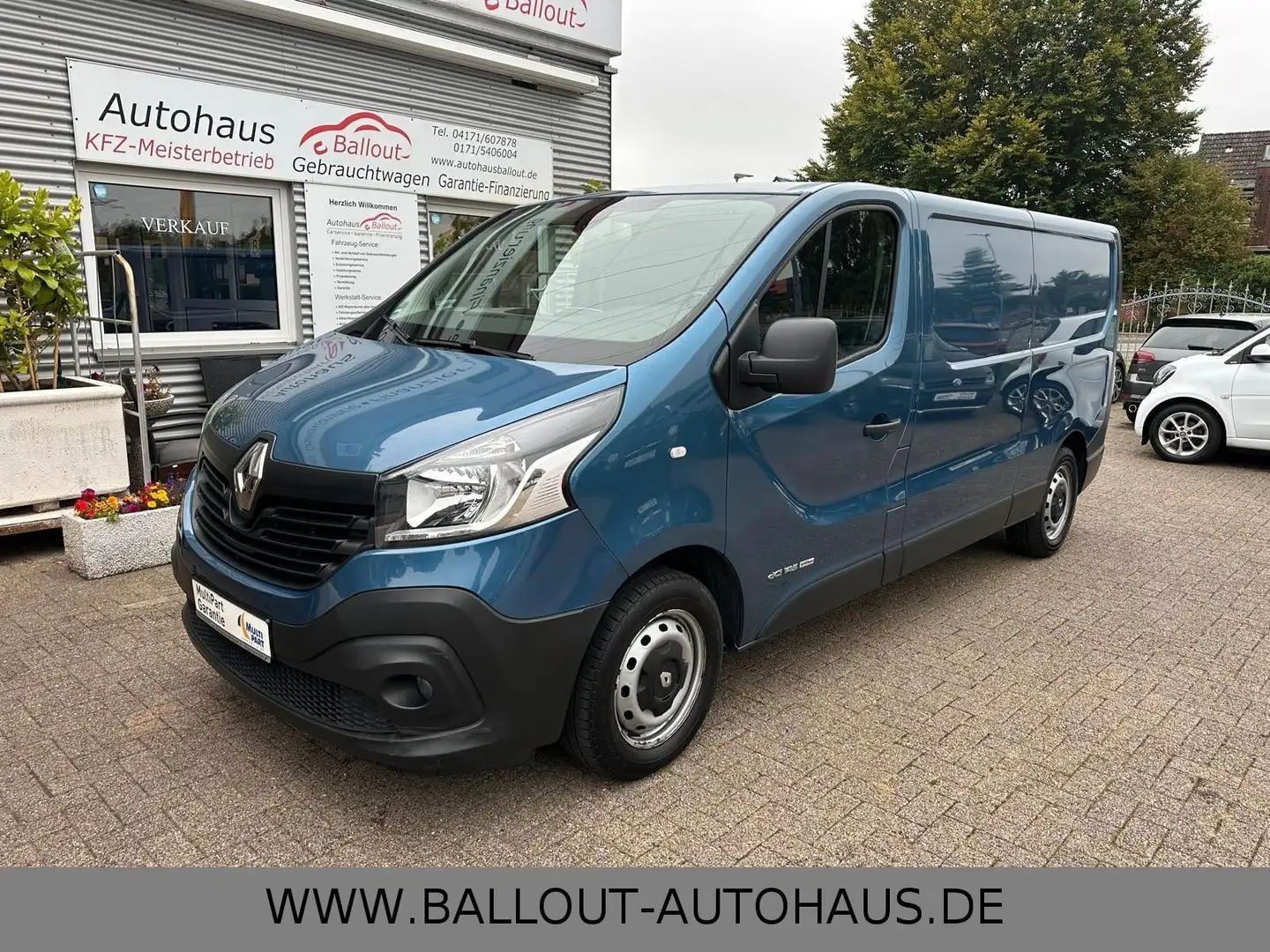 Renault Trafic Kasten L2H1 2,9t*2.HAND*KLIMA*AHK*KAMERA* Blau - 2