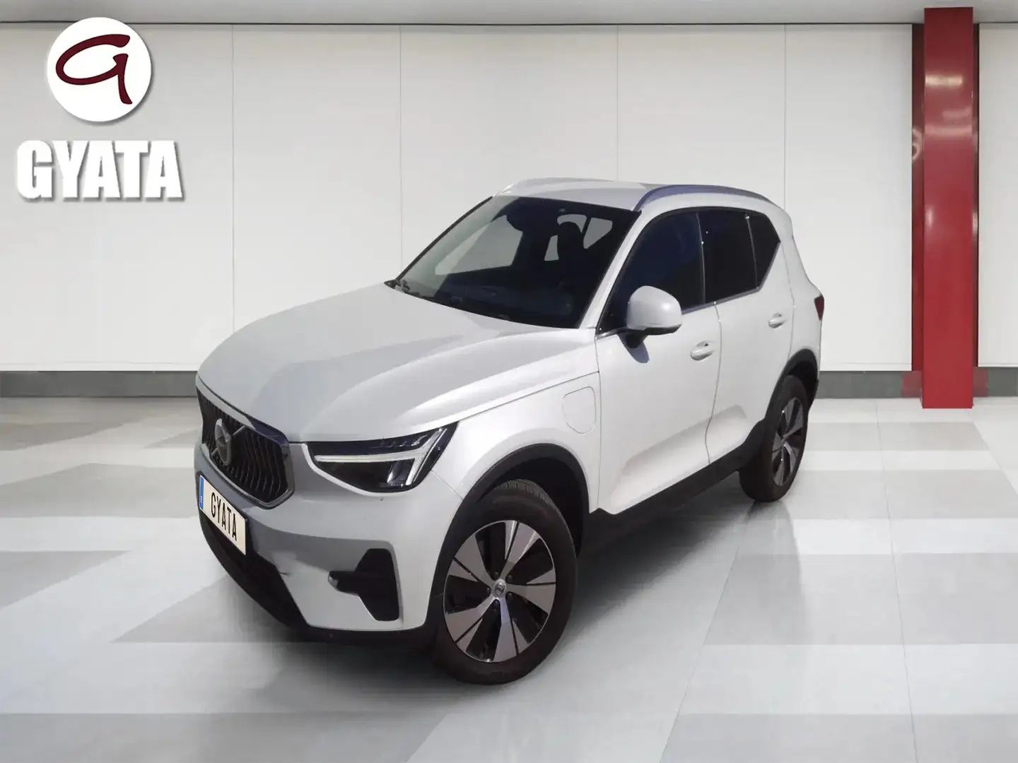 Volvo XC40 T4 Recharge Core Aut. Blanco - 1