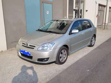 Corolla 90 D-4D Linéa Sport