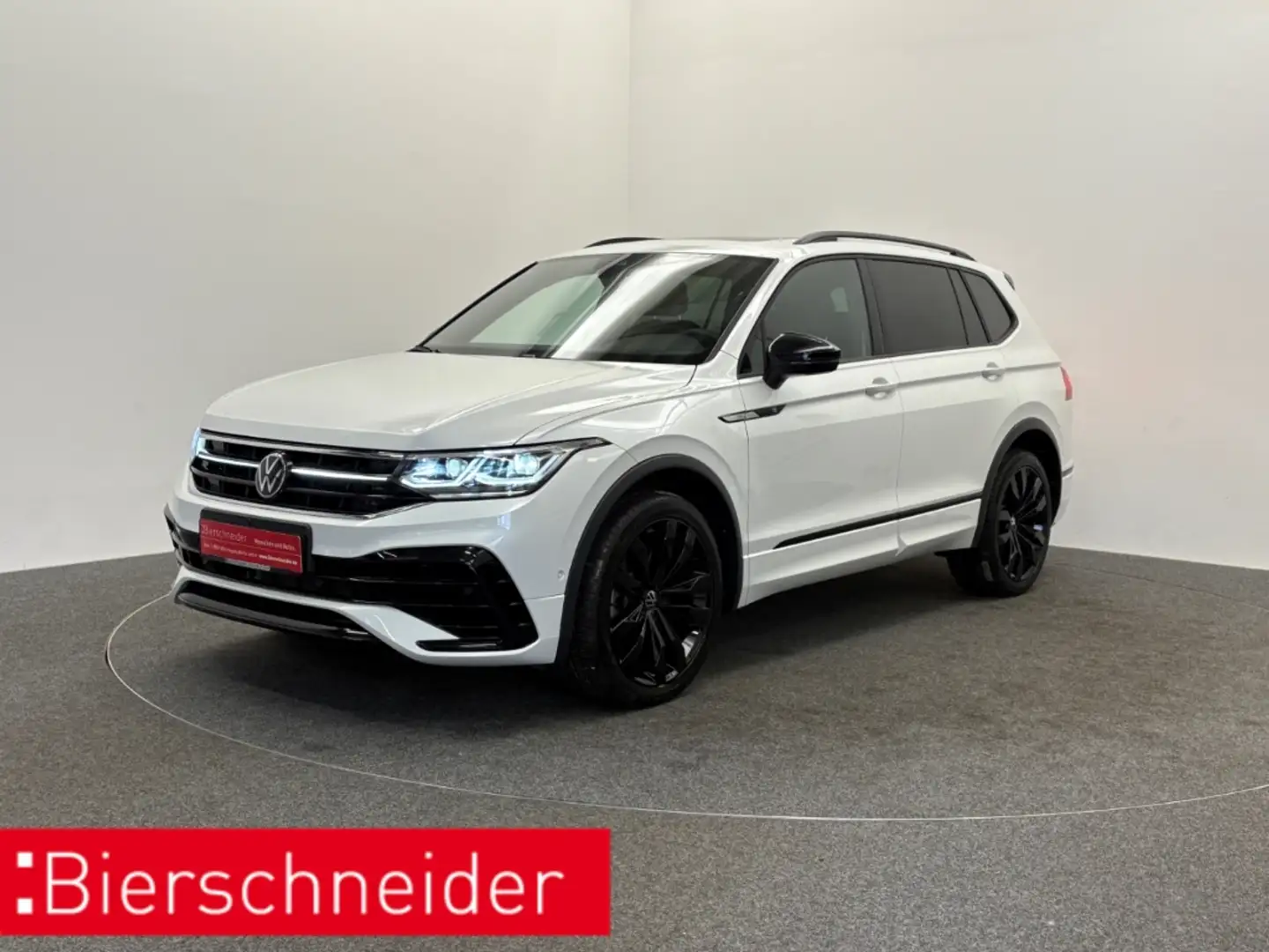 Volkswagen Tiguan Allspace 2.0 TSI DSG 4Mo. R-Line IQ-LGHT COCKPIT PRO 20 PAN Weiß - 1