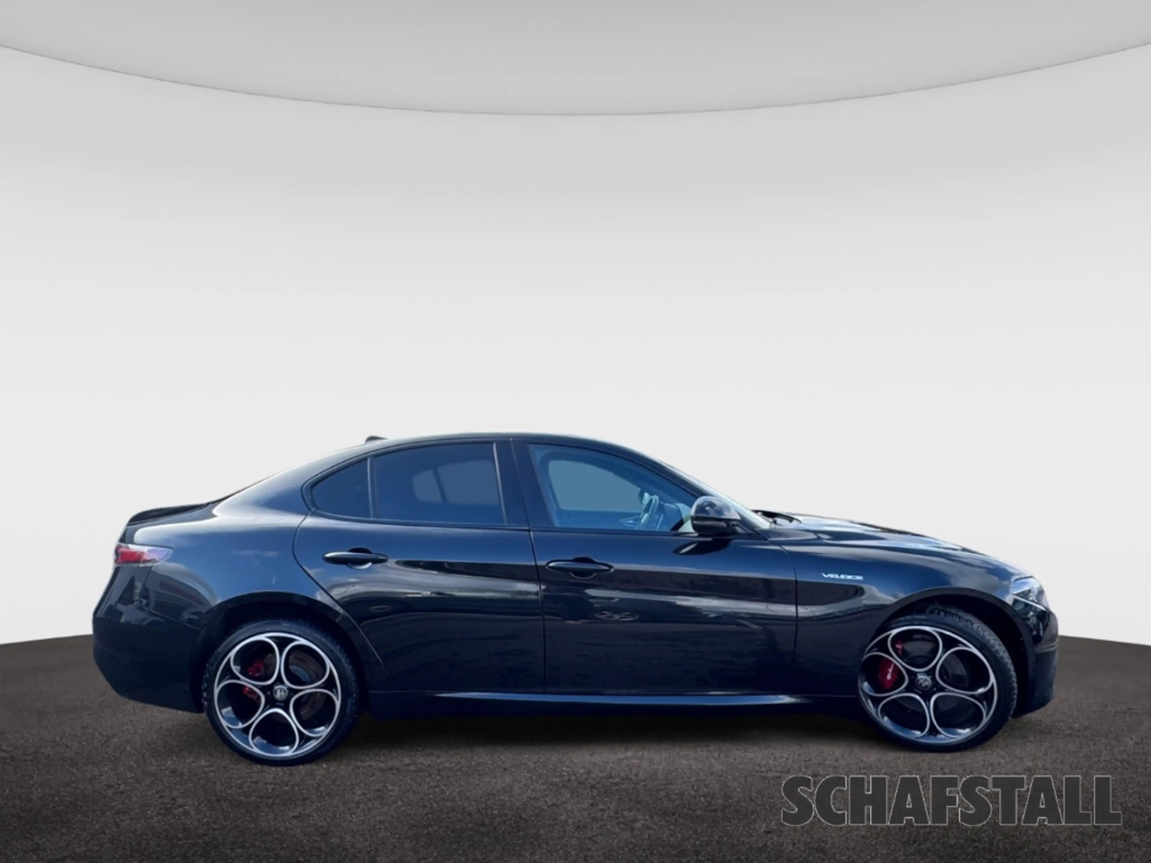 Alfa Romeo Giulia Q4 2.0 Turbo Veloce Technologie-Paket Komfort-Pake — photo 7