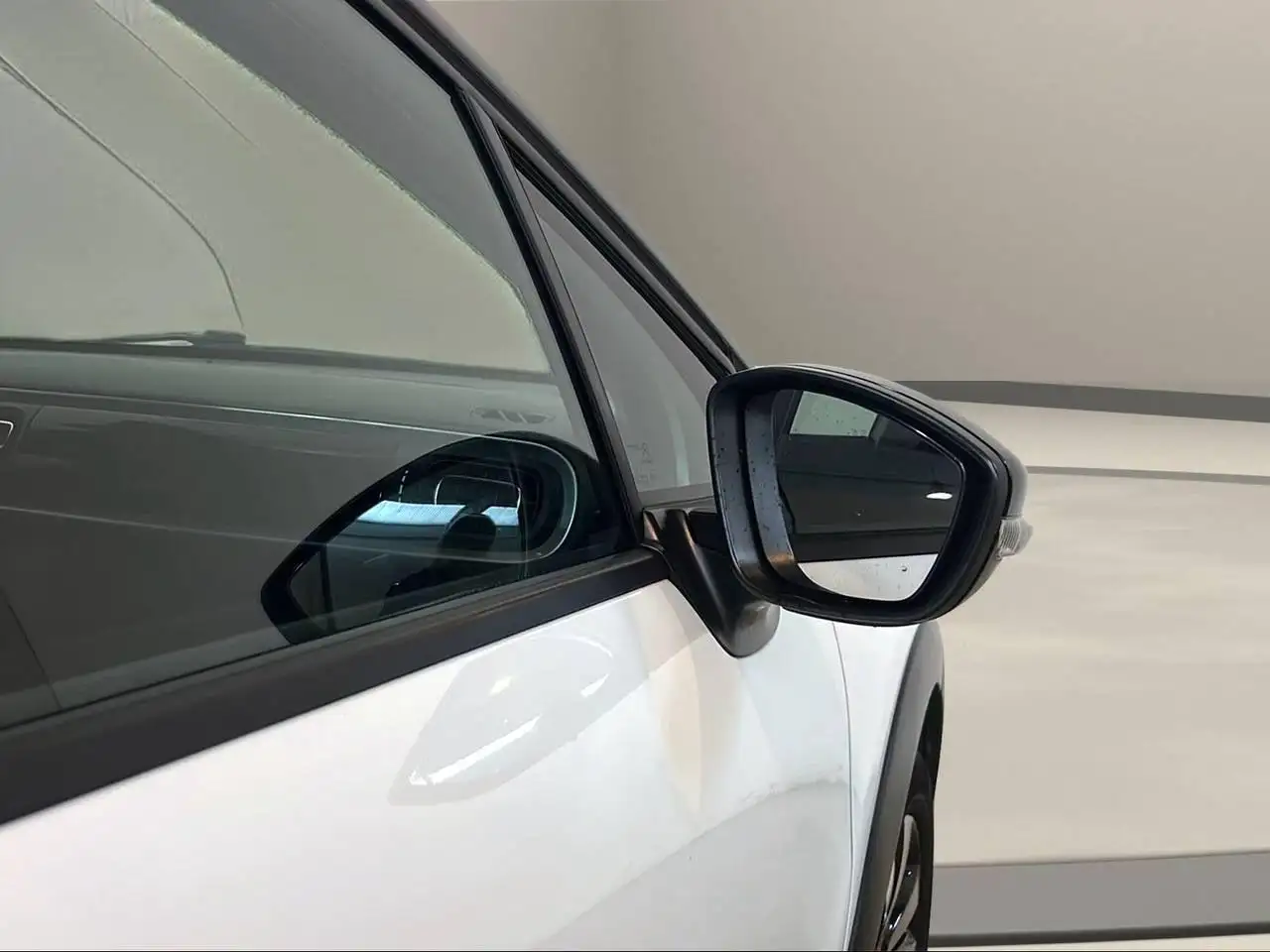 Citroen C3 PureTech 110 S&S EAT6 Shine 36