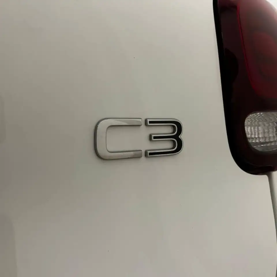 Citroen C3 PureTech 110 S&S EAT6 Shine 34