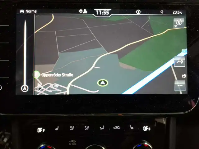 Skoda Superb view 12