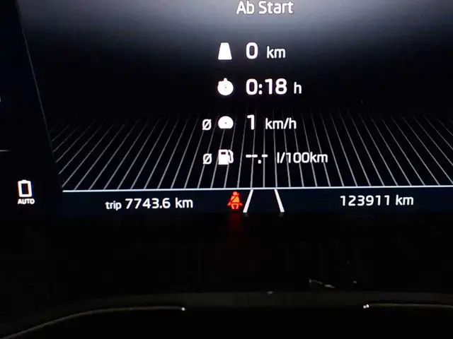 Skoda Superb view 11