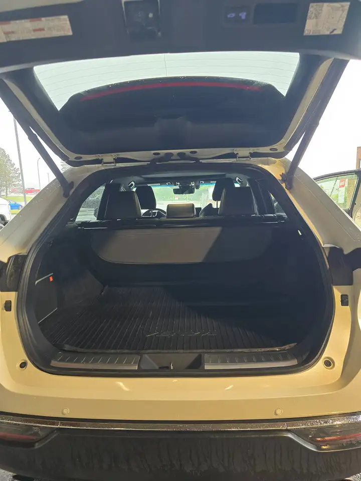 Toyota Venza снимка Toyota Venza