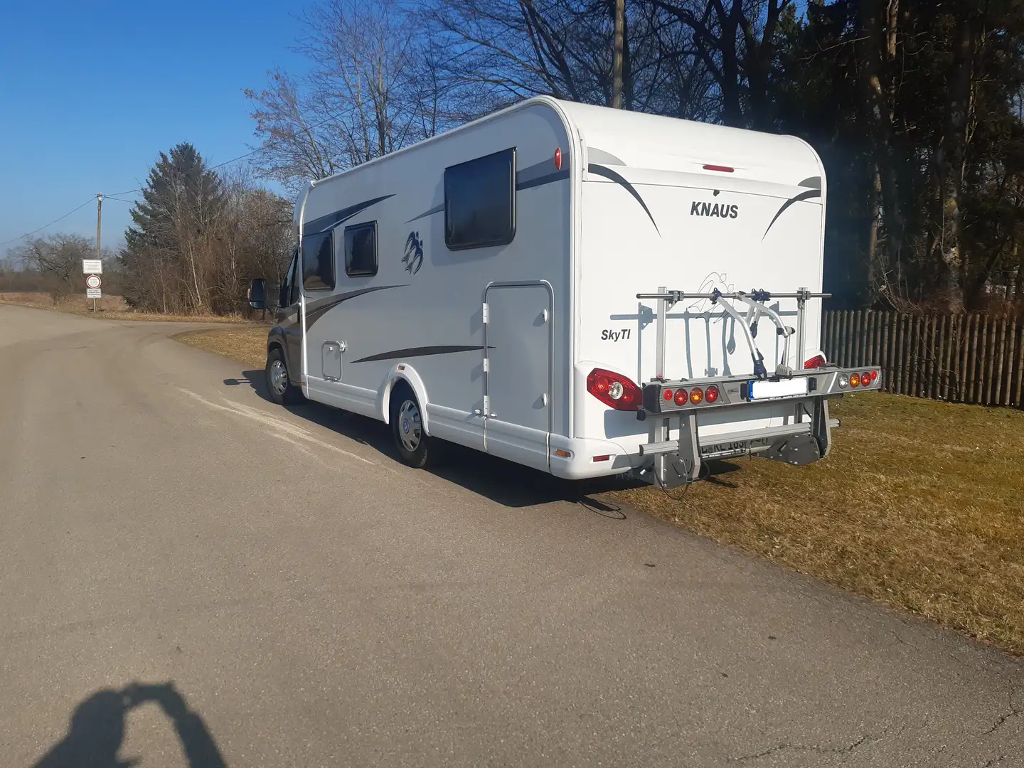 Caravans-Wohnm Knaus SKY TI 700 MEG Weiß - 2