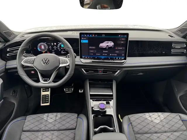 Volkswagen Tiguan view 8