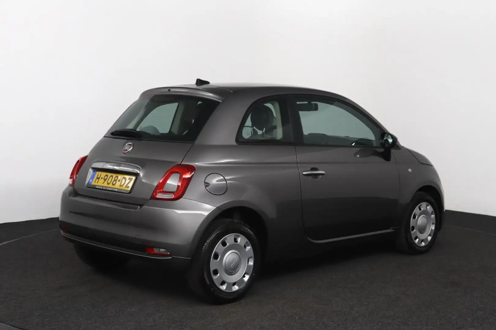 Fiat 500 0.9 TwinAir Turbo Young | Navigatie | Cruise Contr Gris - 2