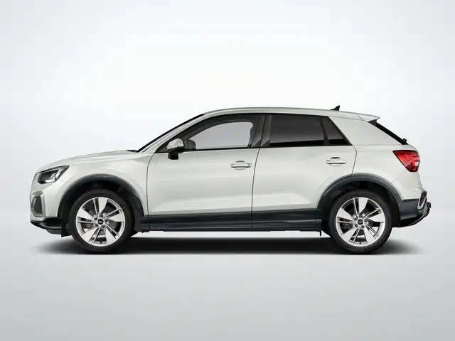 Audi Q2 view 3