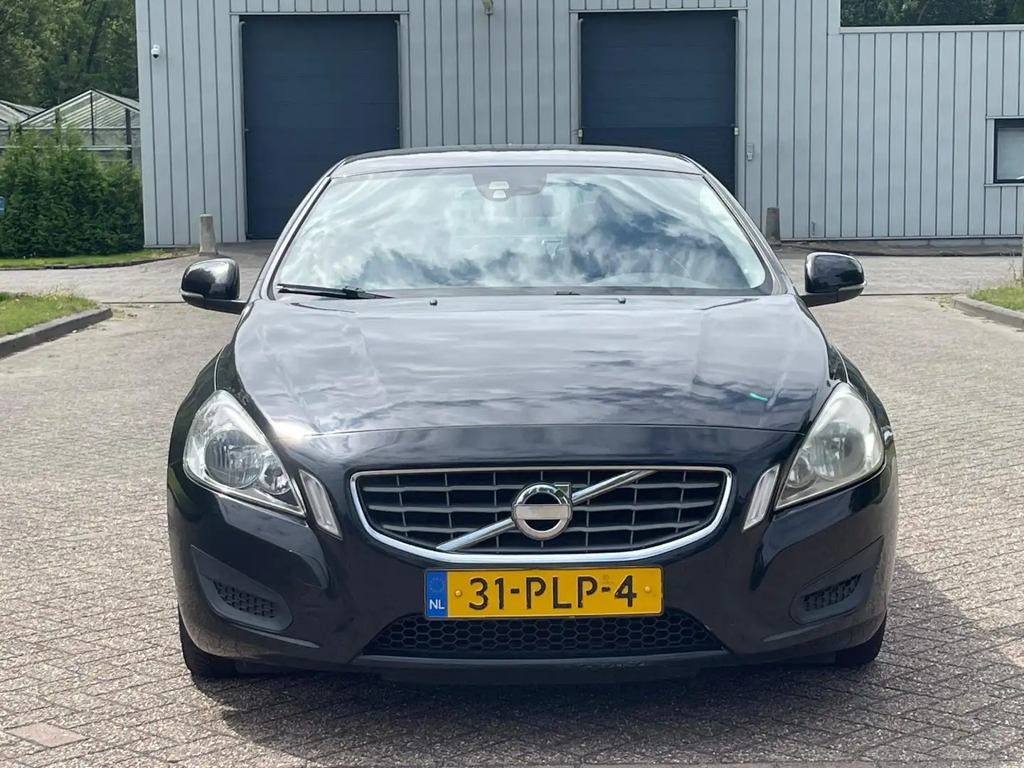 Volvo S60 1.6 T3 Kinetic/NIEUWE MOTOR GEPLAATS IN 2024 MET 9 Zwart - 2