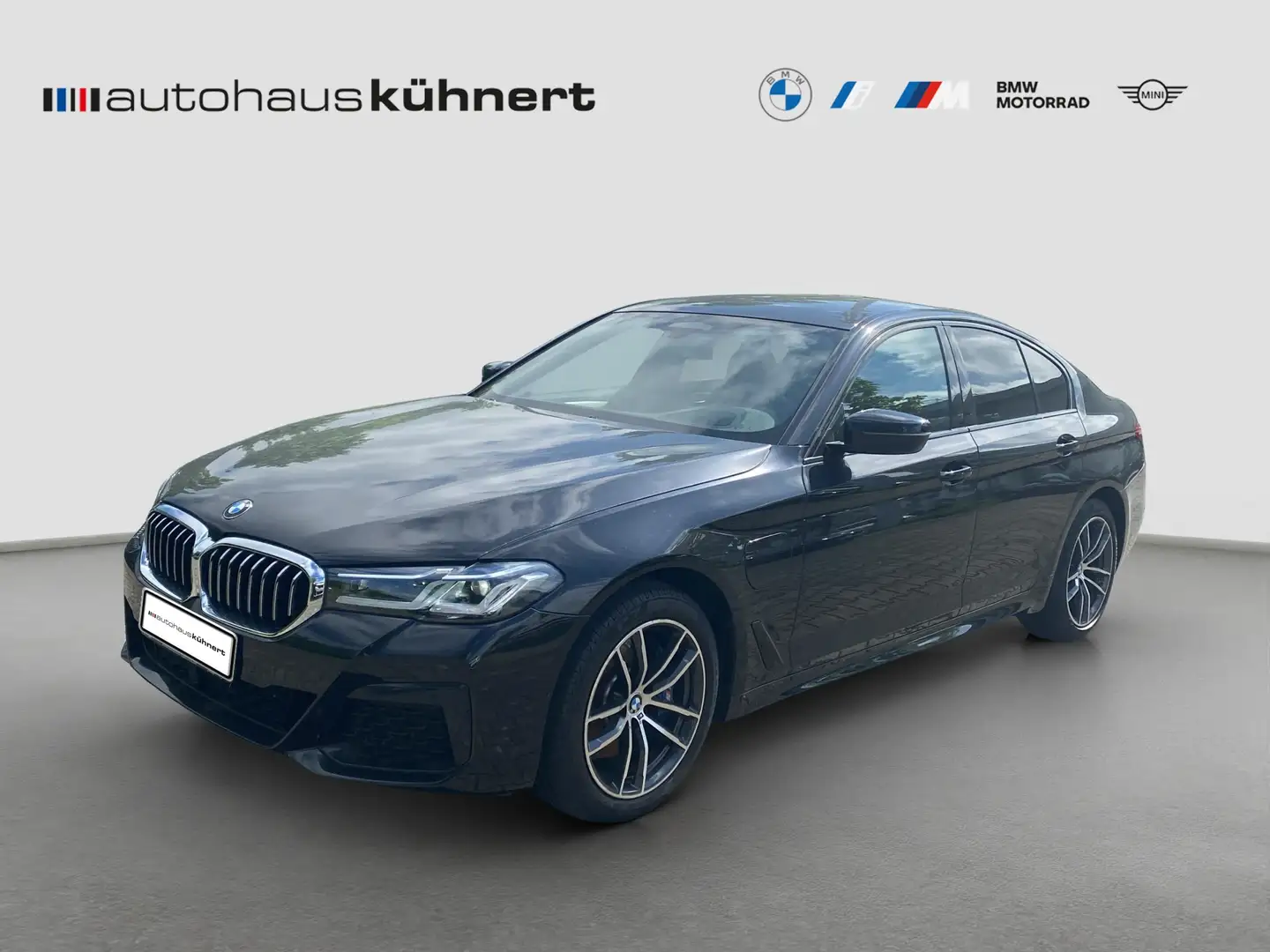 BMW 530 e Limousine ///M-Sport LCI ACC AHK StHzg Laser Schwarz - 1