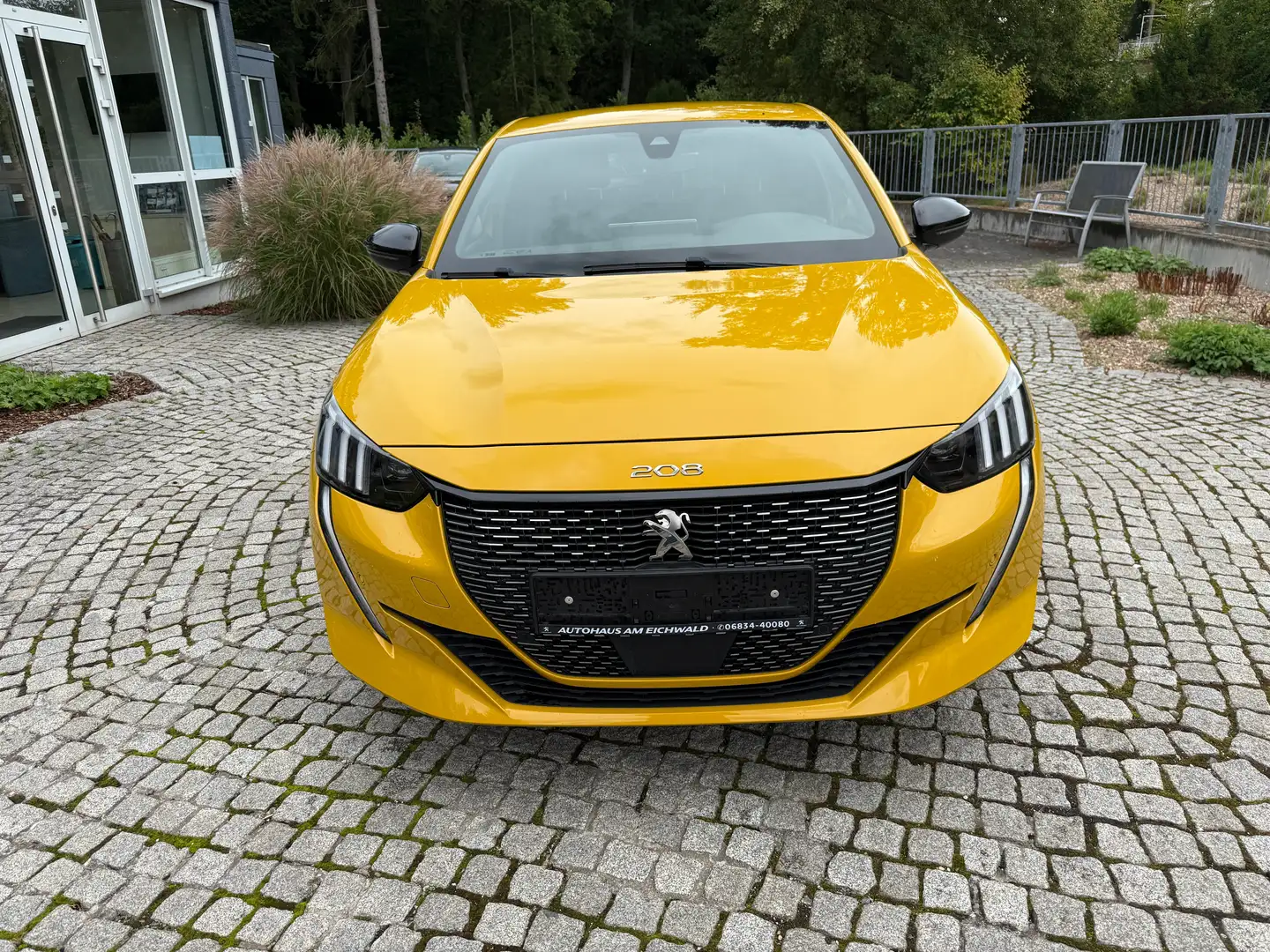 Peugeot 208 GT - 2
