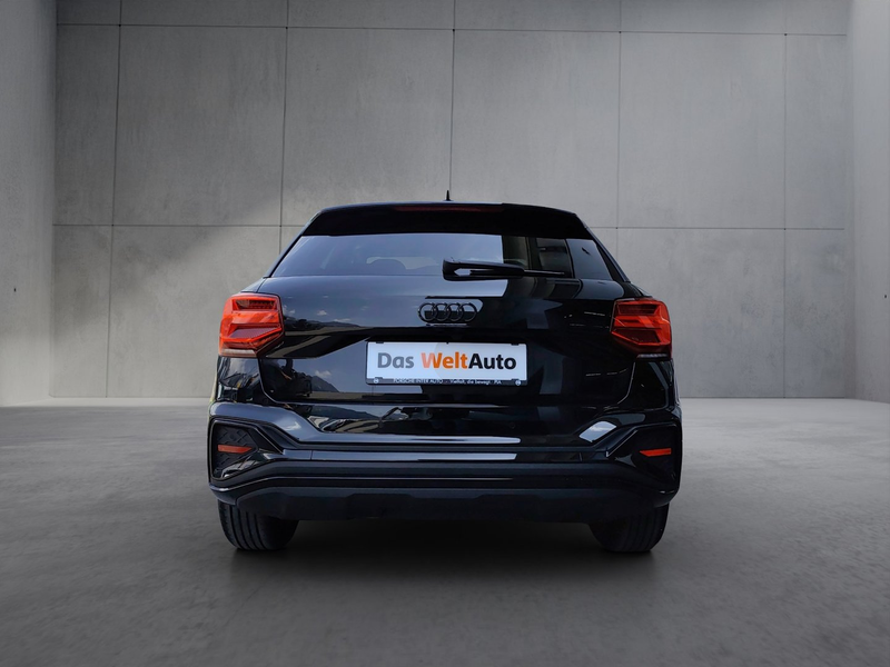 Audi Q2 35 TFSI S line — photo 5