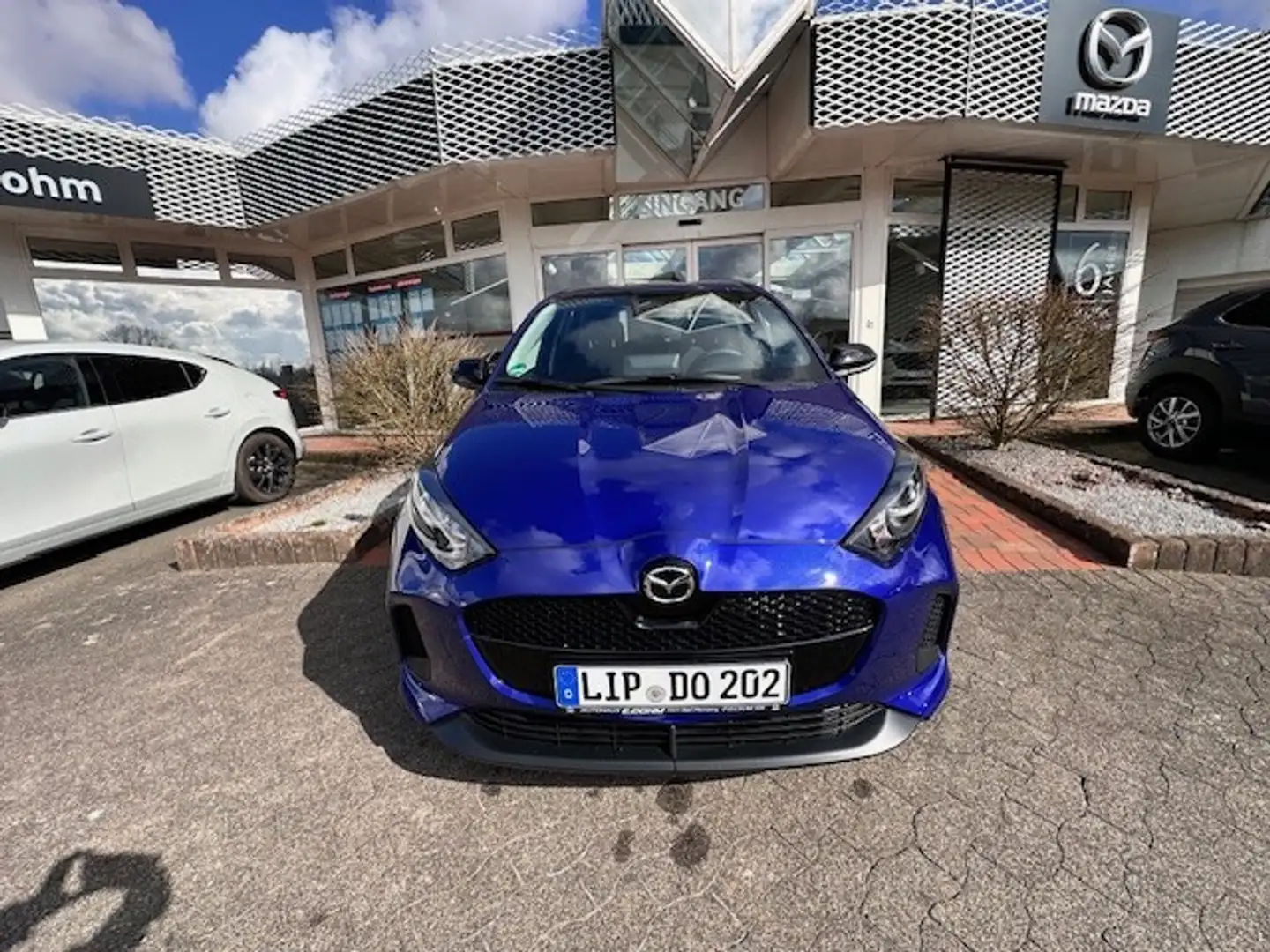 Mazda 2 Hybrid 1.5L VVT-i 116 PS e-CVT FWD CENTRE-LINE Bleu - 2