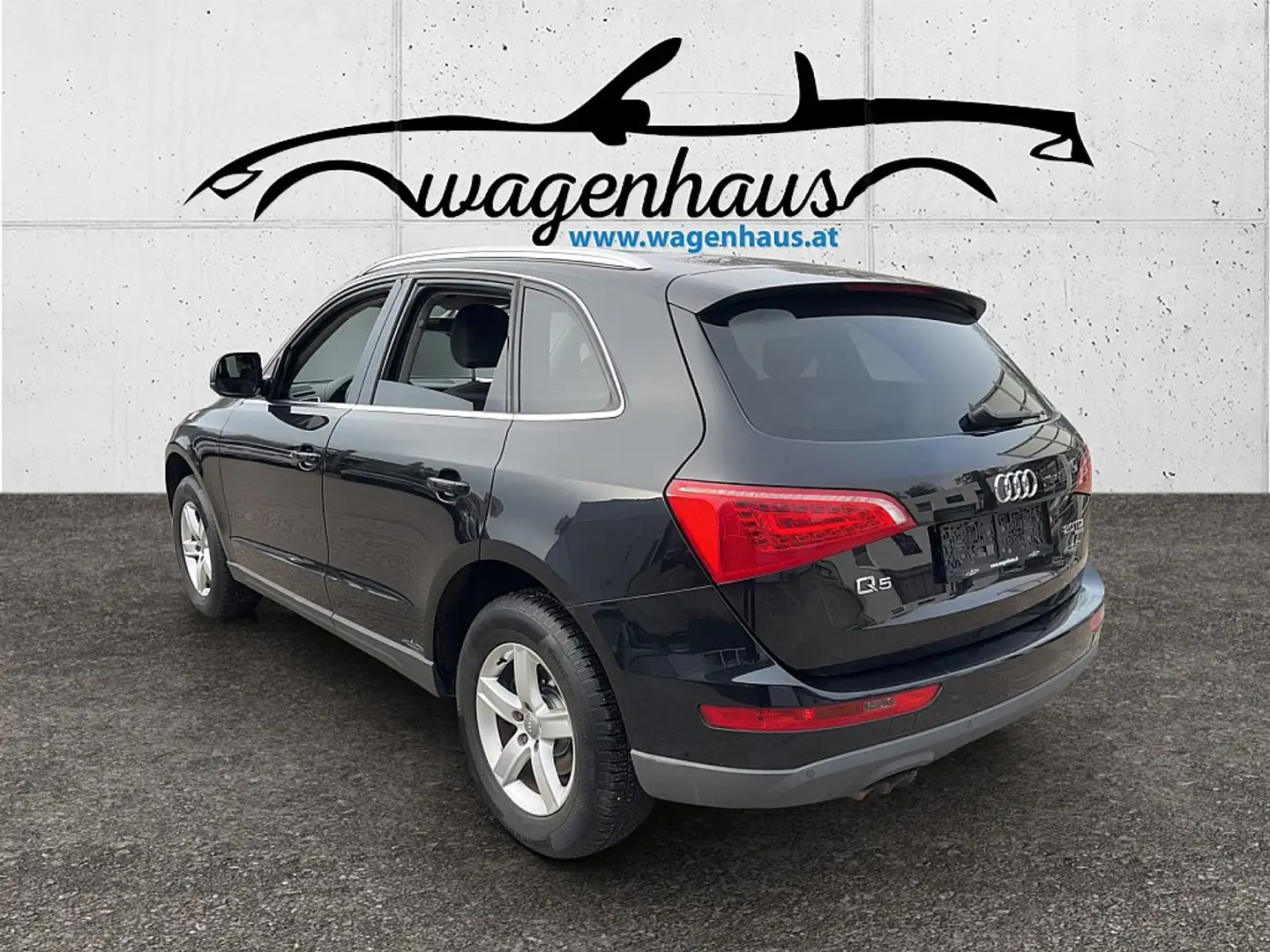Audi Q5 2,0 TDI quattro Xenon, Audi Sound, PDC Schwarz - 2