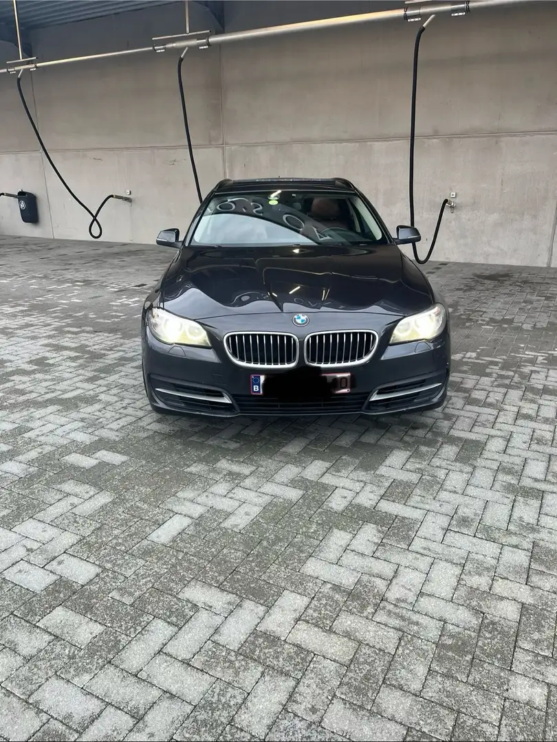 BMW 520 dA Euro.6B prêt à matriculer avec  feuille rose Noir - 1
