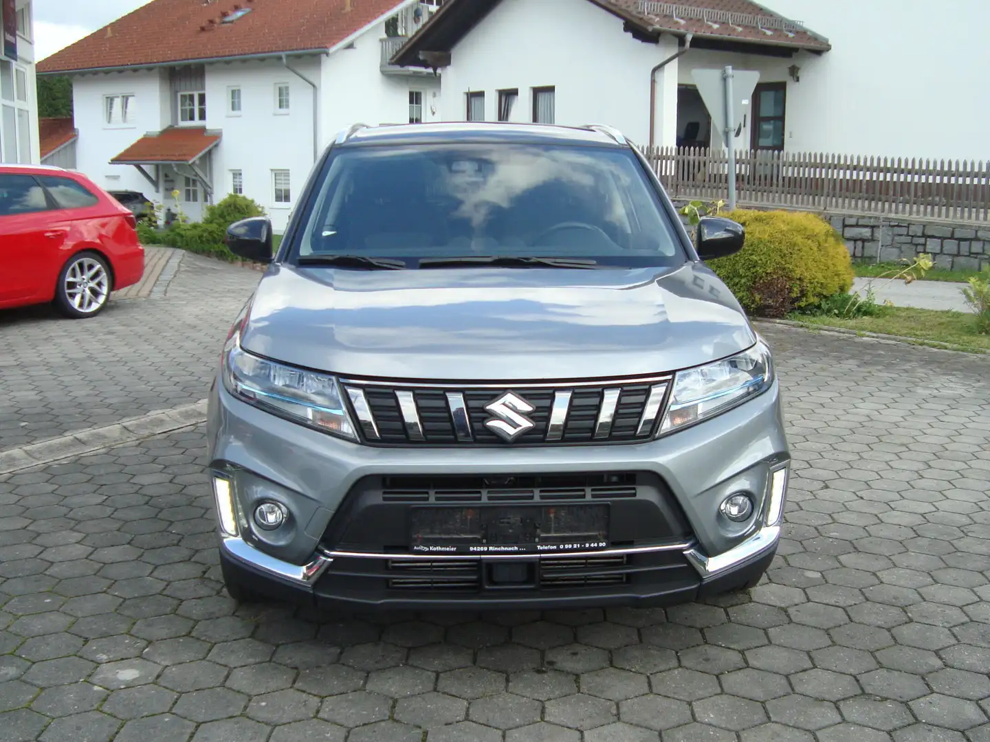 Suzuki Vitara 1.4 Boosterjet Hybrid Allgrip Comfort Grau - 2