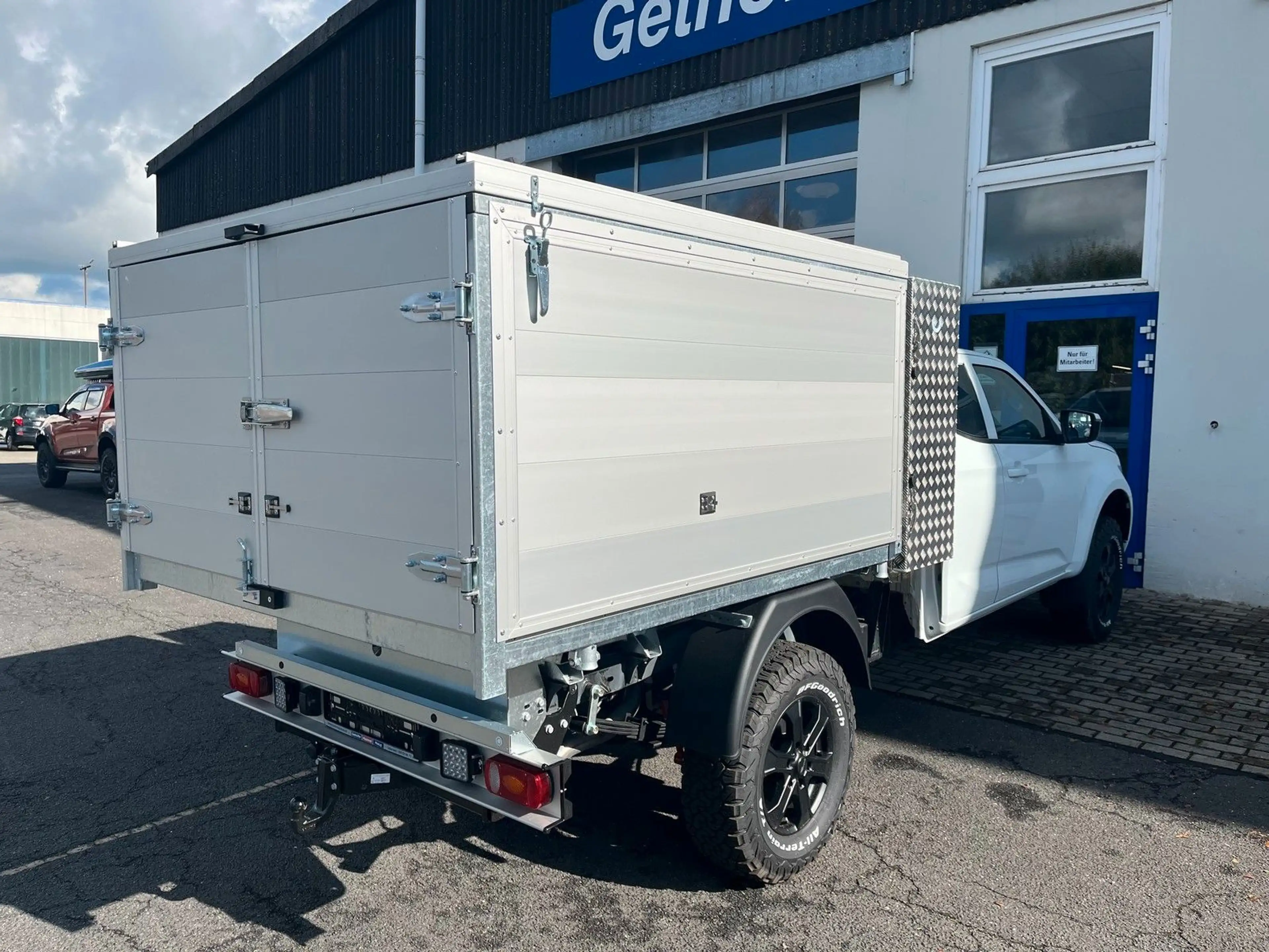 Isuzu D-Max BIG-MAX Space Cab LS AT + Häcksel +SOFORT+ — photo 13
