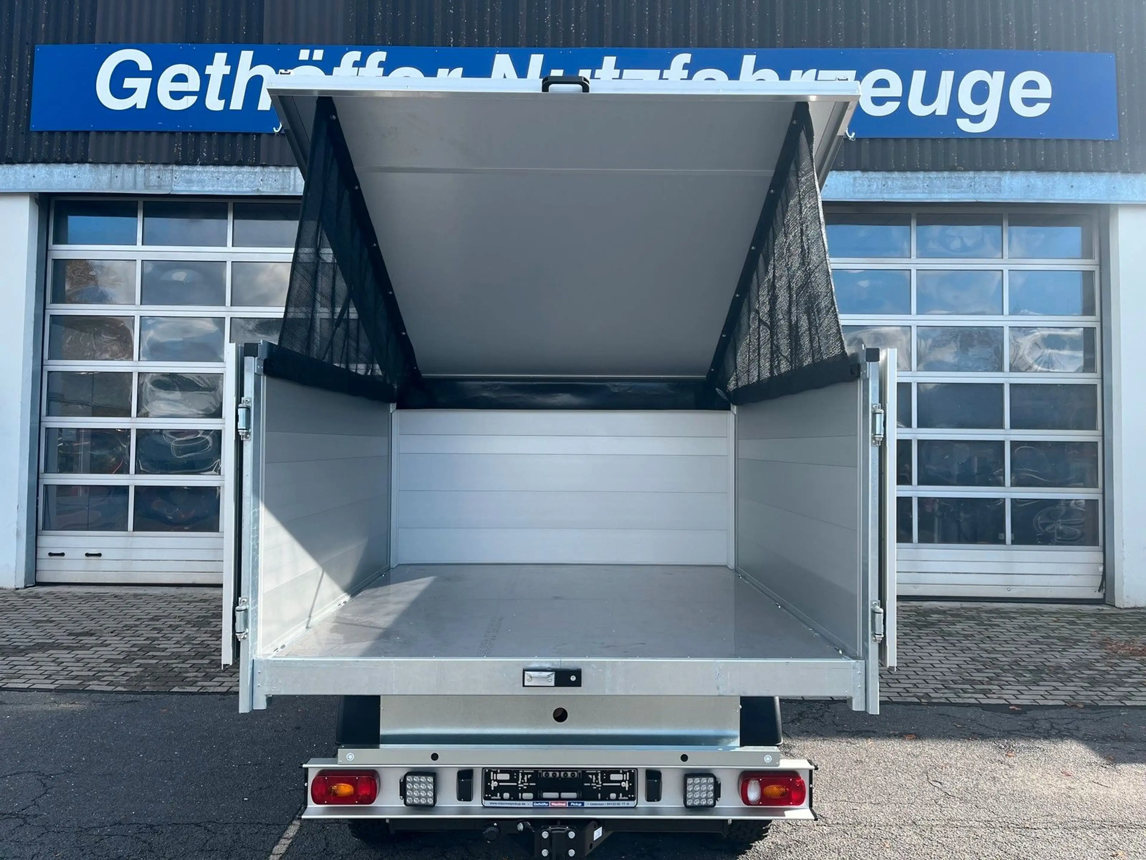 Isuzu D-Max BIG-MAX Space Cab LS AT + Häcksel +SOFORT+ — photo 8