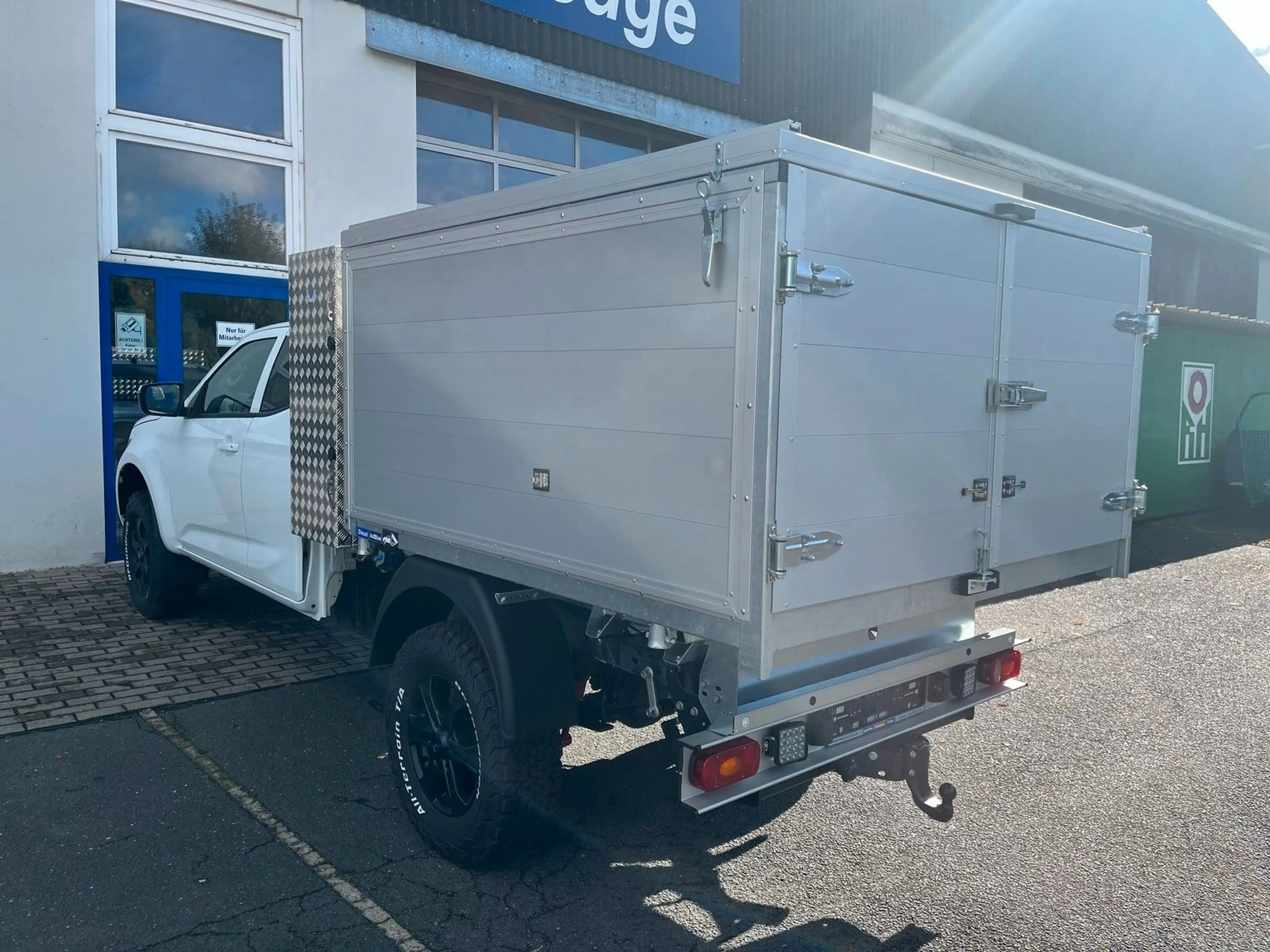 Isuzu D-Max BIG-MAX Space Cab LS AT + Häcksel +SOFORT+ — photo 14