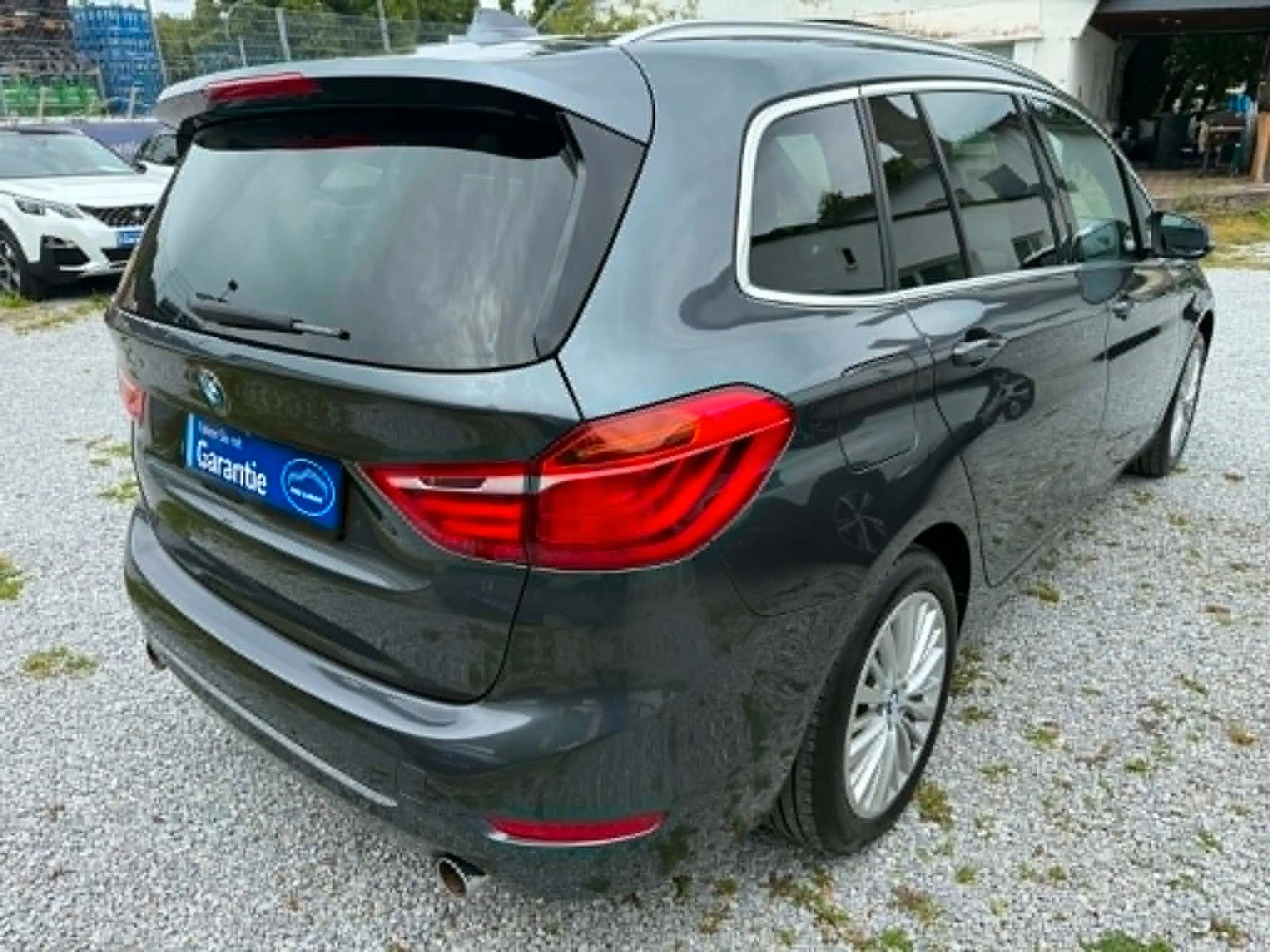 BMW 220 i Gran Tourer Luxury Line 7 Sitzer Panorama — photo 4