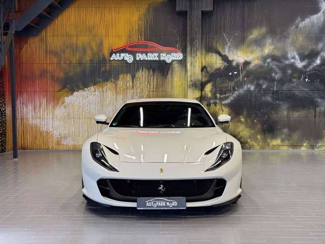 Ferrari 812 6.5 V12 Superfast FULL CARBON~LIFT~DISPLAY~