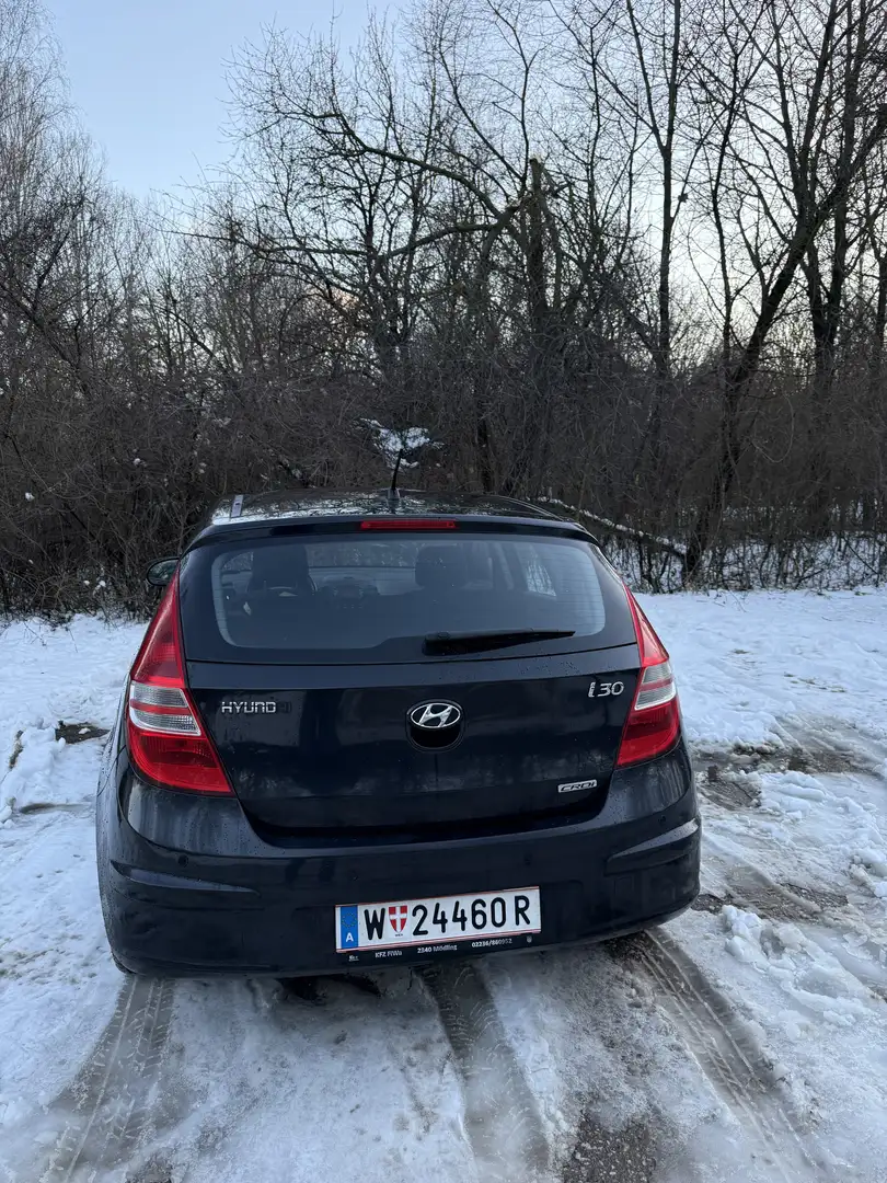 Hyundai i30 1,6 CRDi Cool DPF - 1