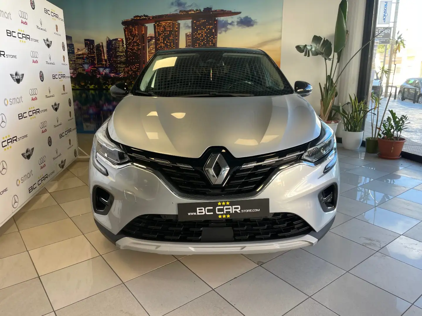 Renault Captur 1.0 TCe 90cv INTENS *PACK LUCI Gris - 2