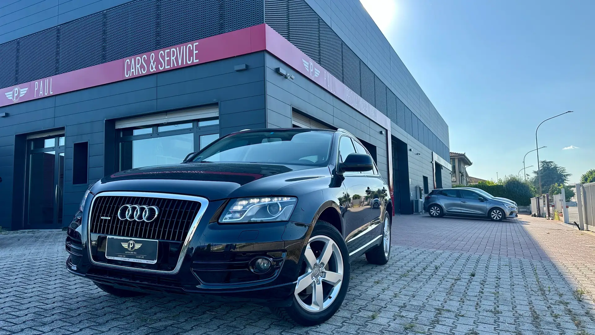 Audi Q5 2.0 TDi Quattro 170CV S-Tronic DPF Schwarz - 1