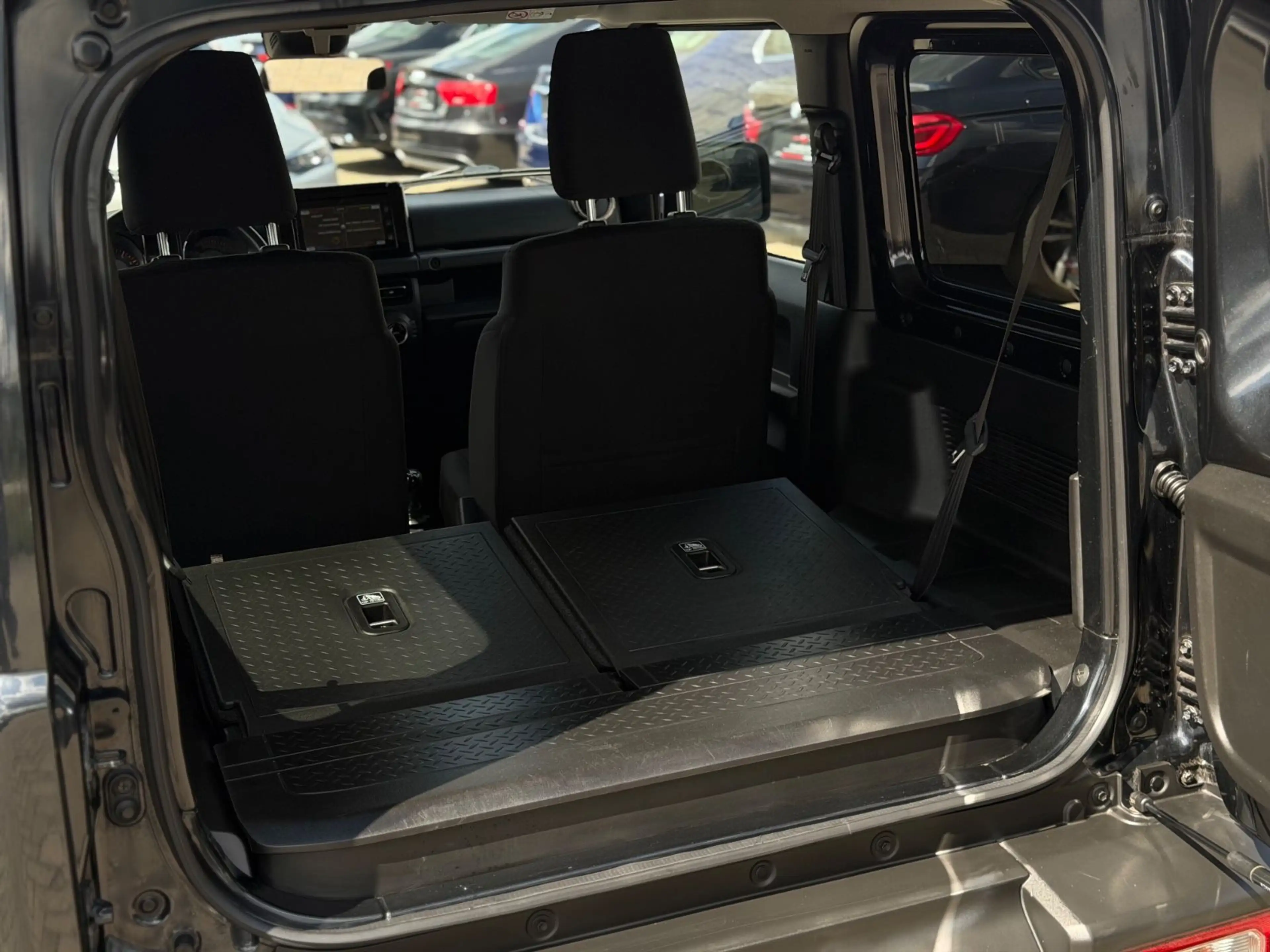 Suzuki Jimny Comfort+ AllGrip *4-Sitzer*Bullenfänger* — photo 18