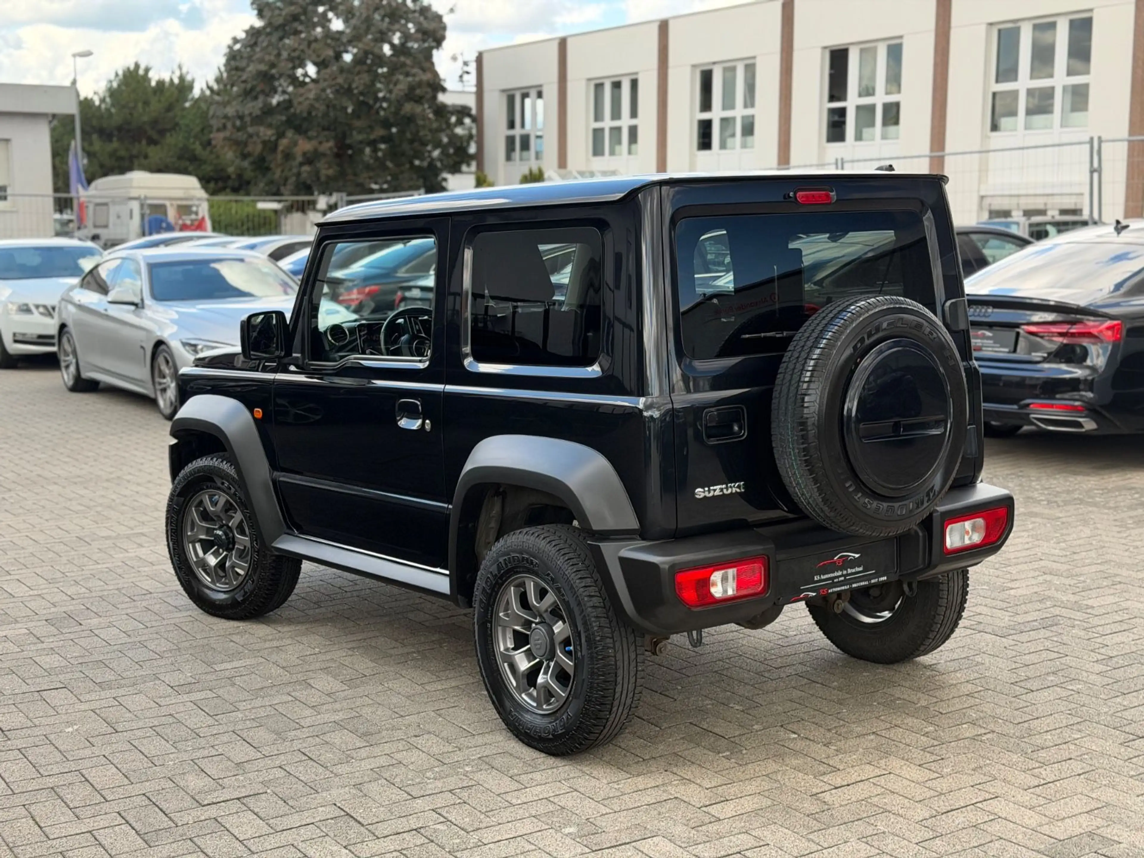 Suzuki Jimny Comfort+ AllGrip *4-Sitzer*Bullenfänger* — photo 9