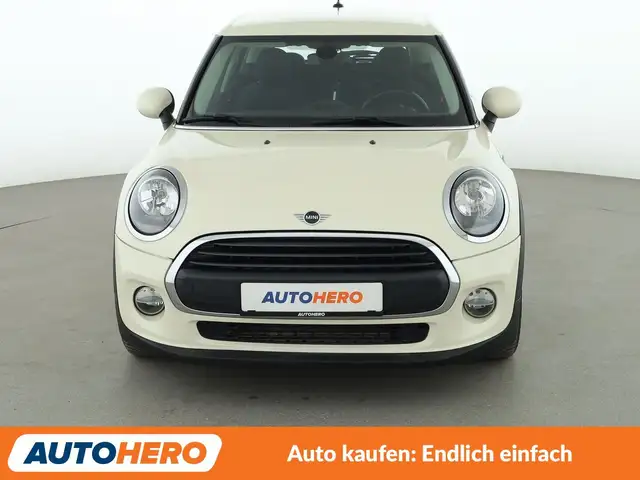 Mini One view 9