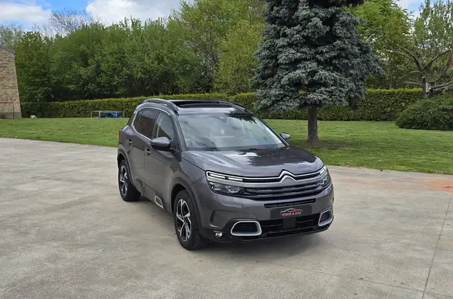 Citroen C5 Aircross 1.2i Ess. ** Carplay - Pano ** GAR 12M
