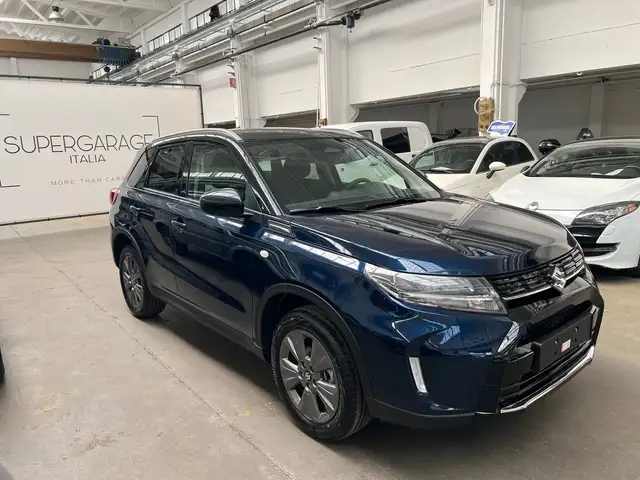 Suzuki Vitara view 2