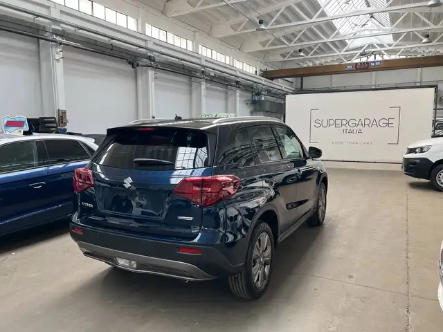 Suzuki Vitara view 4