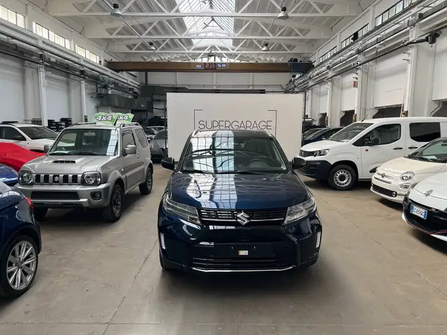 Suzuki Vitara view 3