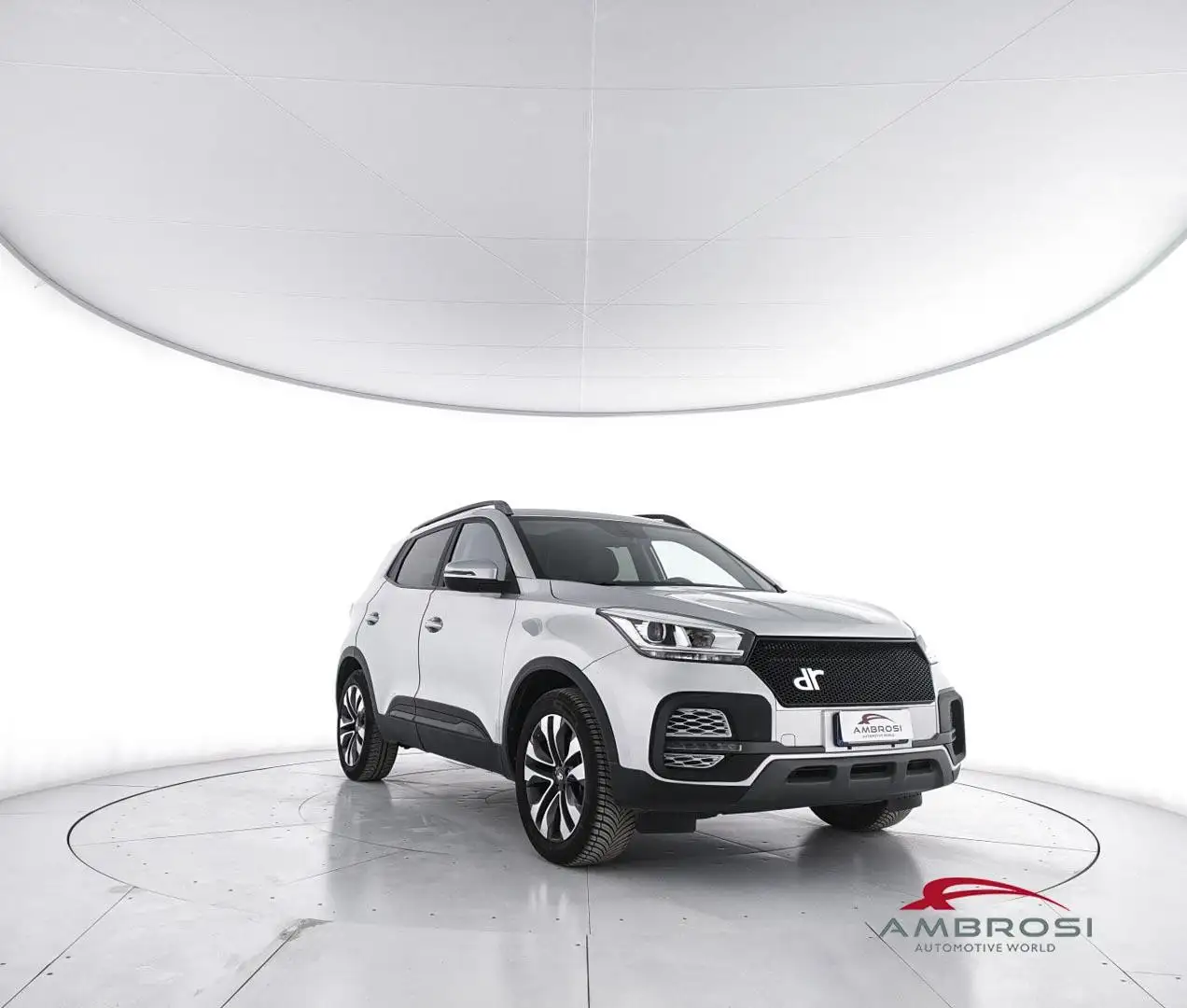 DR Automobiles DR5 5.0 1.5 turbo Gpl 149cv cvt Grau - 2