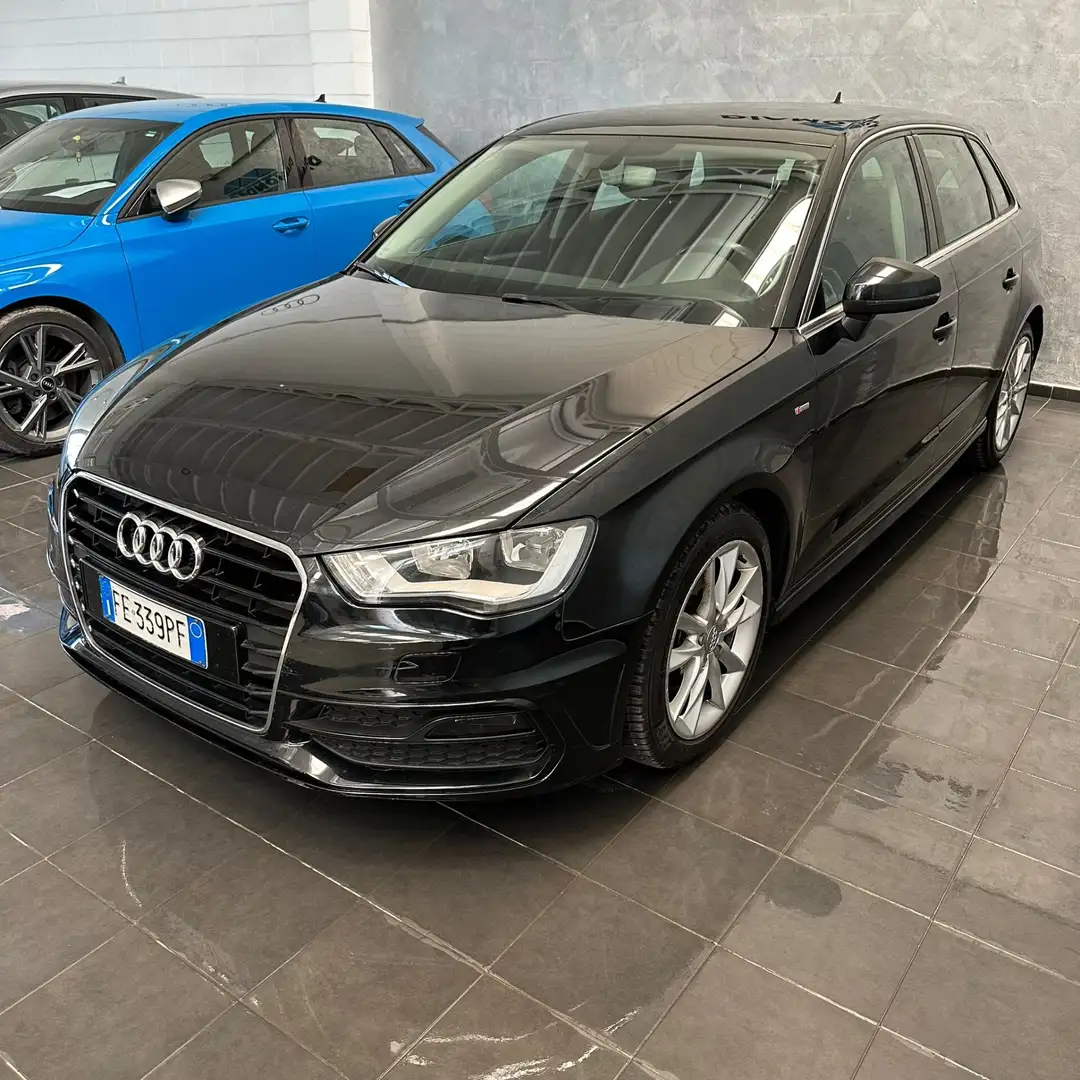 Audi A3 1.6 TDI clean diesel Ambiente S-LINE Nero - 2