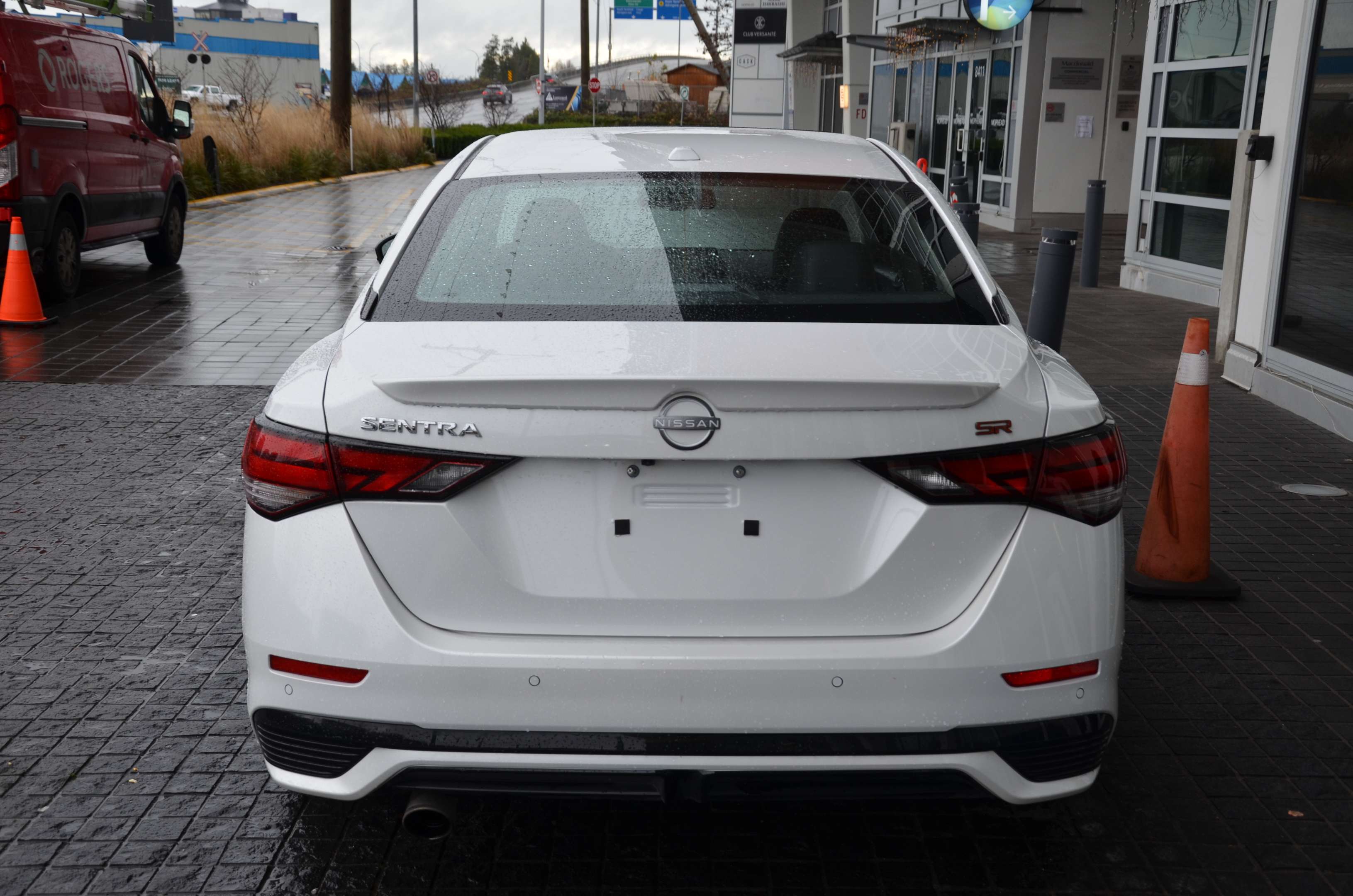 2024 Nissan Sentra SR CVT — снимка 1