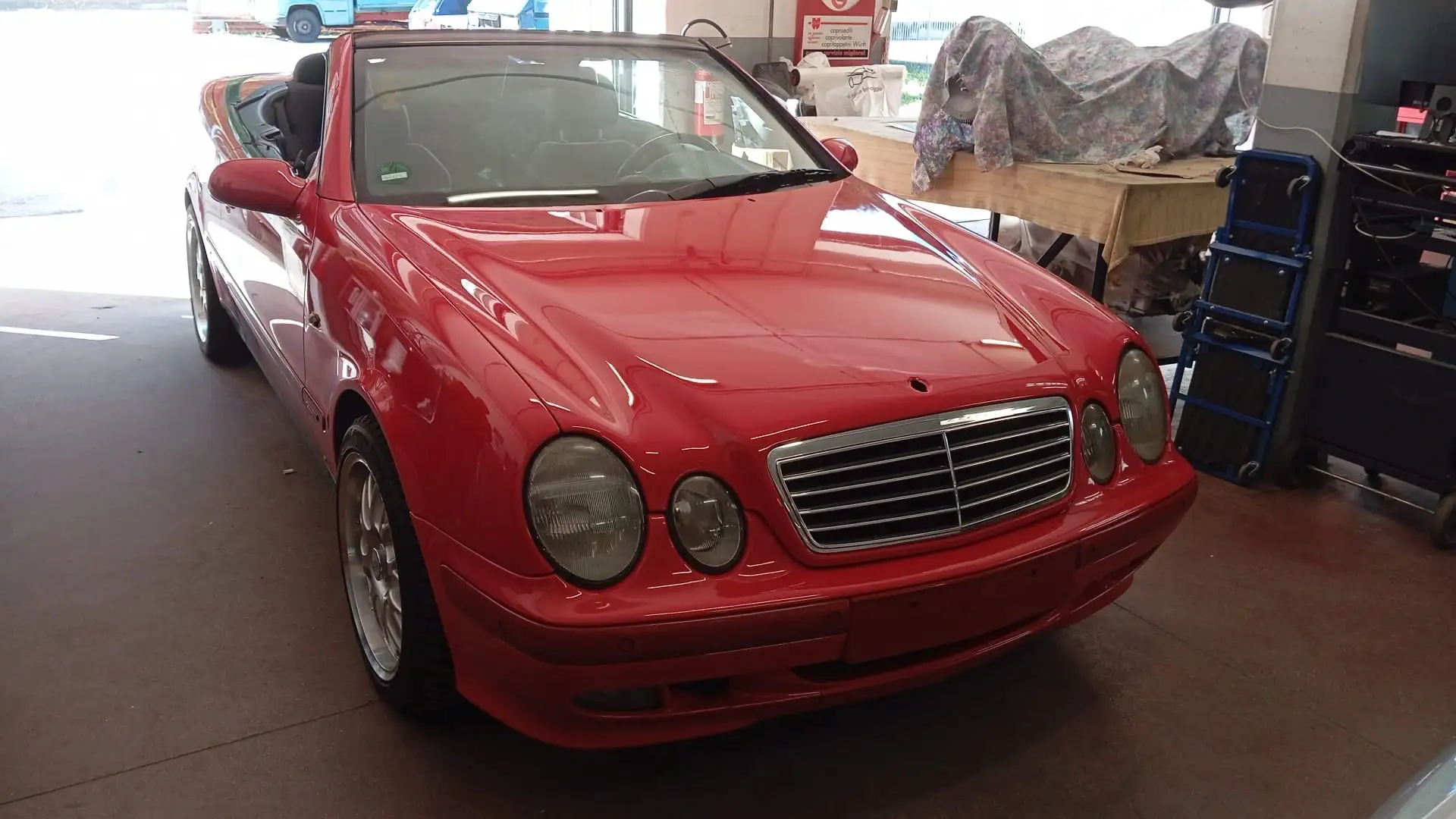 Mercedes-Benz CLK 230 Cabrio k Sport auto - 2