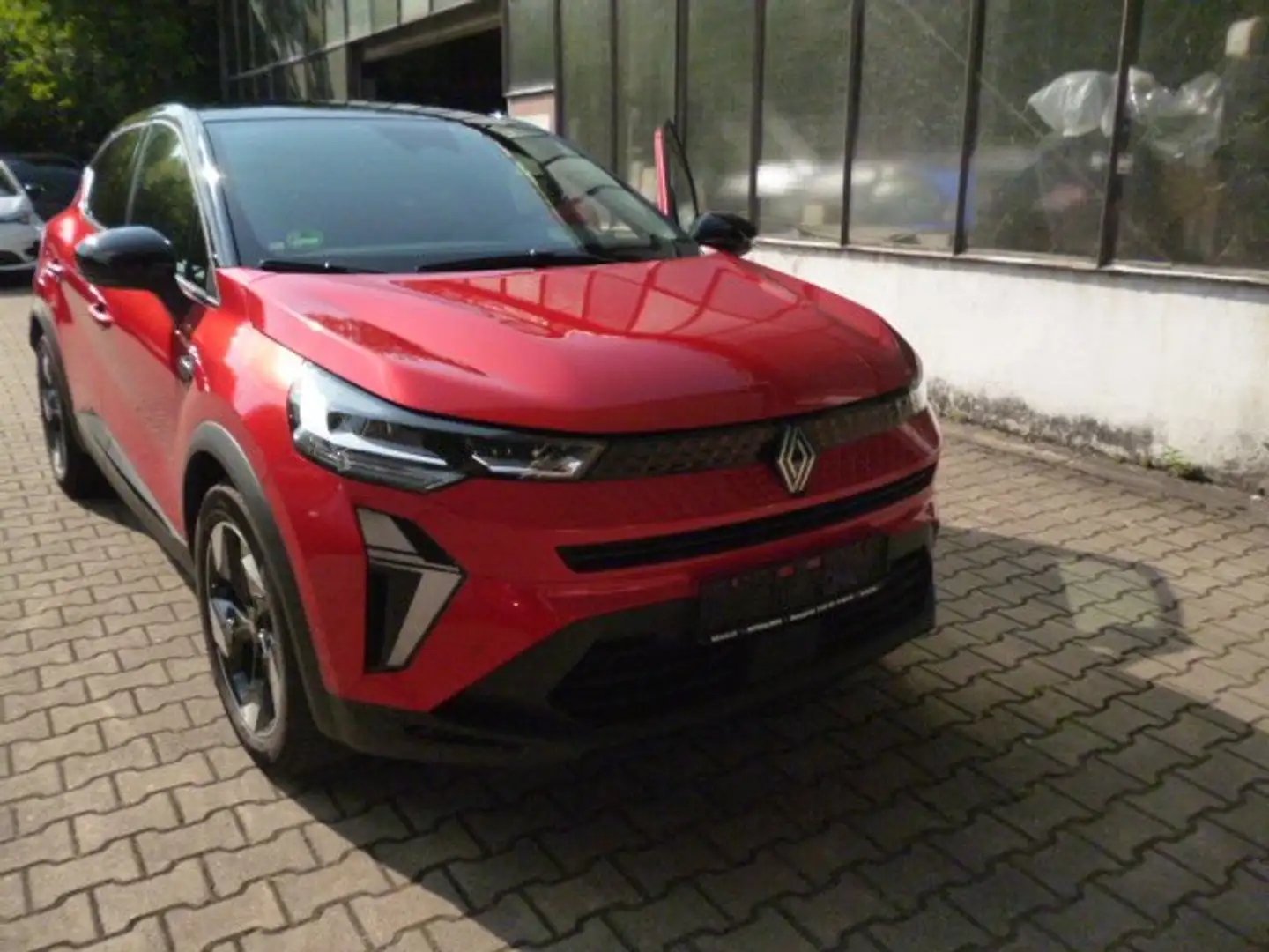 Renault Captur TCe Mild Hybrid 140 TECHNO Rot - 1