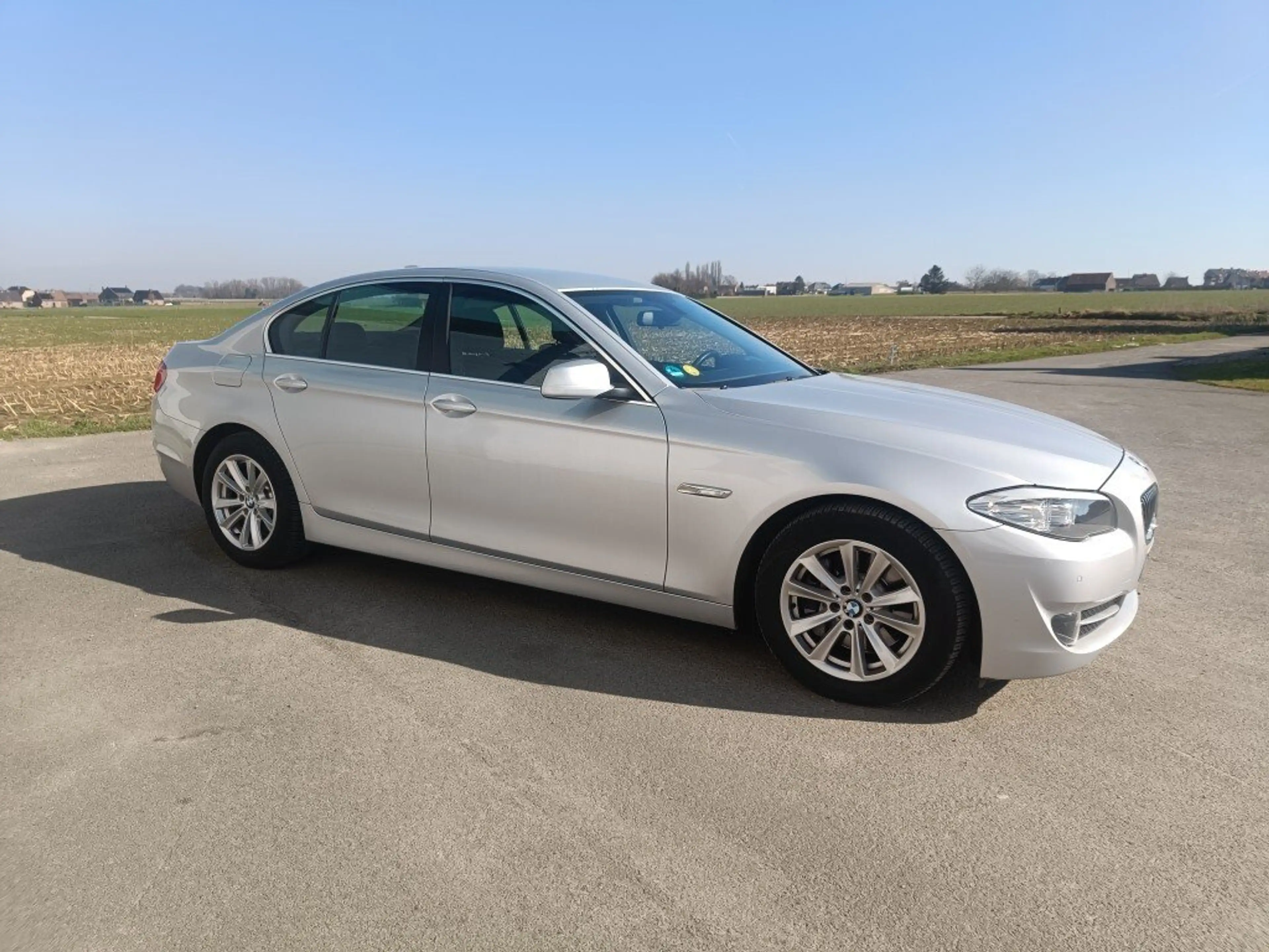 BMW 525 525d Start/Stop 217pk/ch - 94.000km - GPS/LEER/CAMERA — photo 4